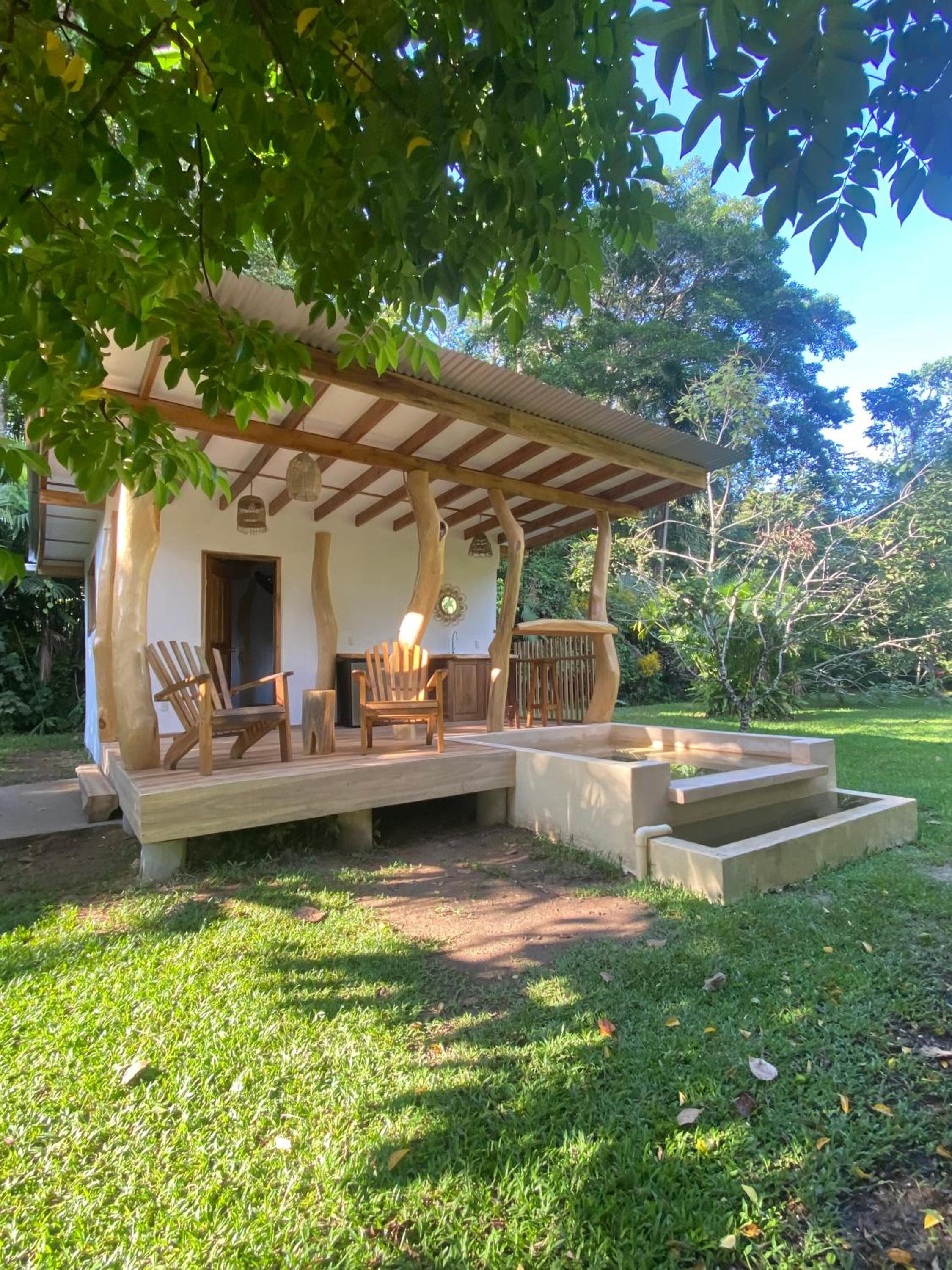 Passion Fruit Lodge view 5