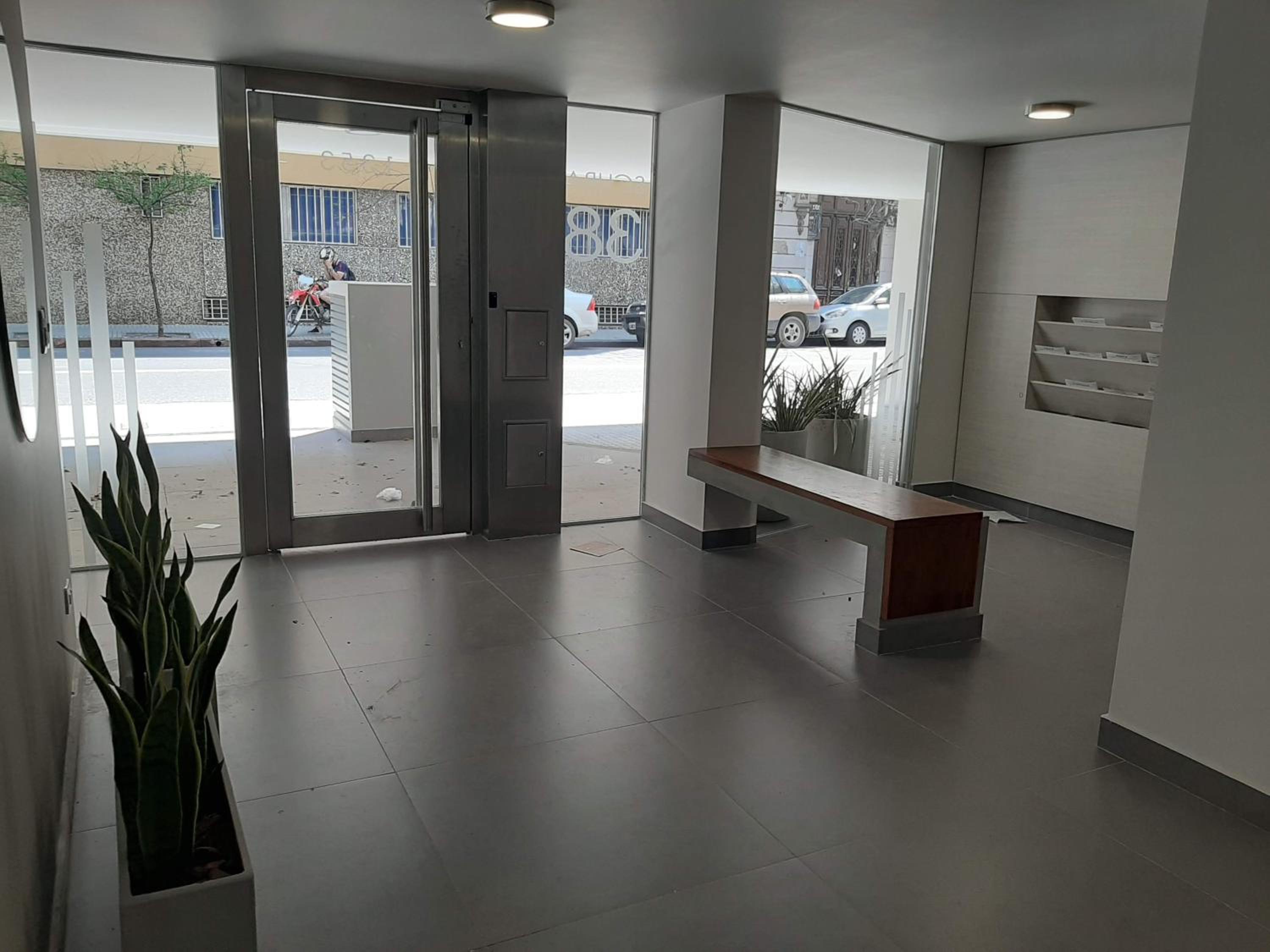 Top Laprida Apart - Zona Centro