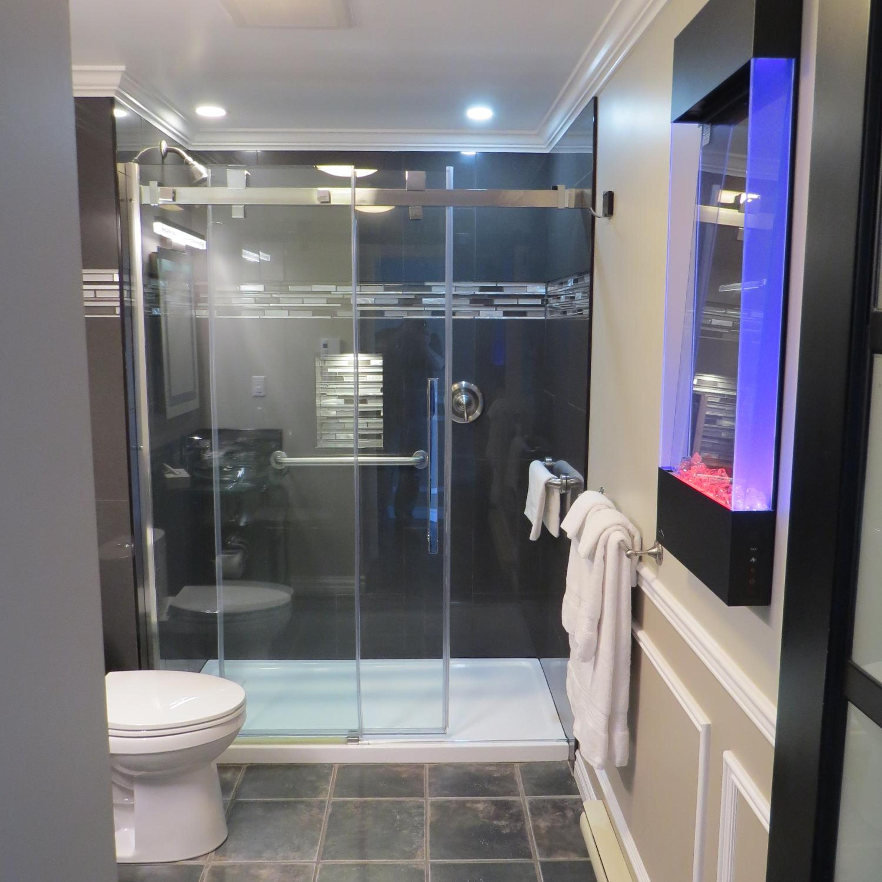 Dockside Suites
