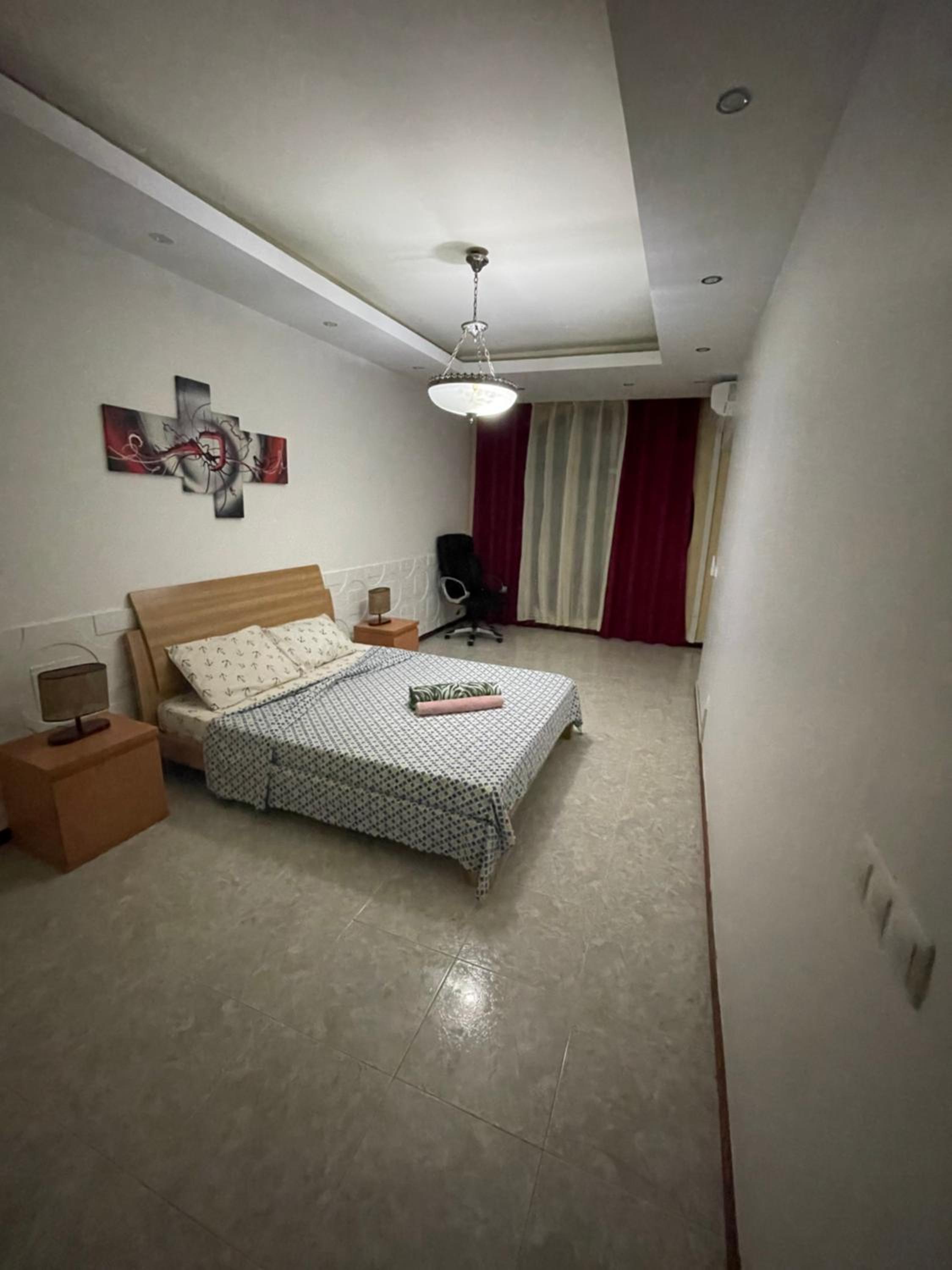 Isa House - Private Rooms in a Shared Duplex