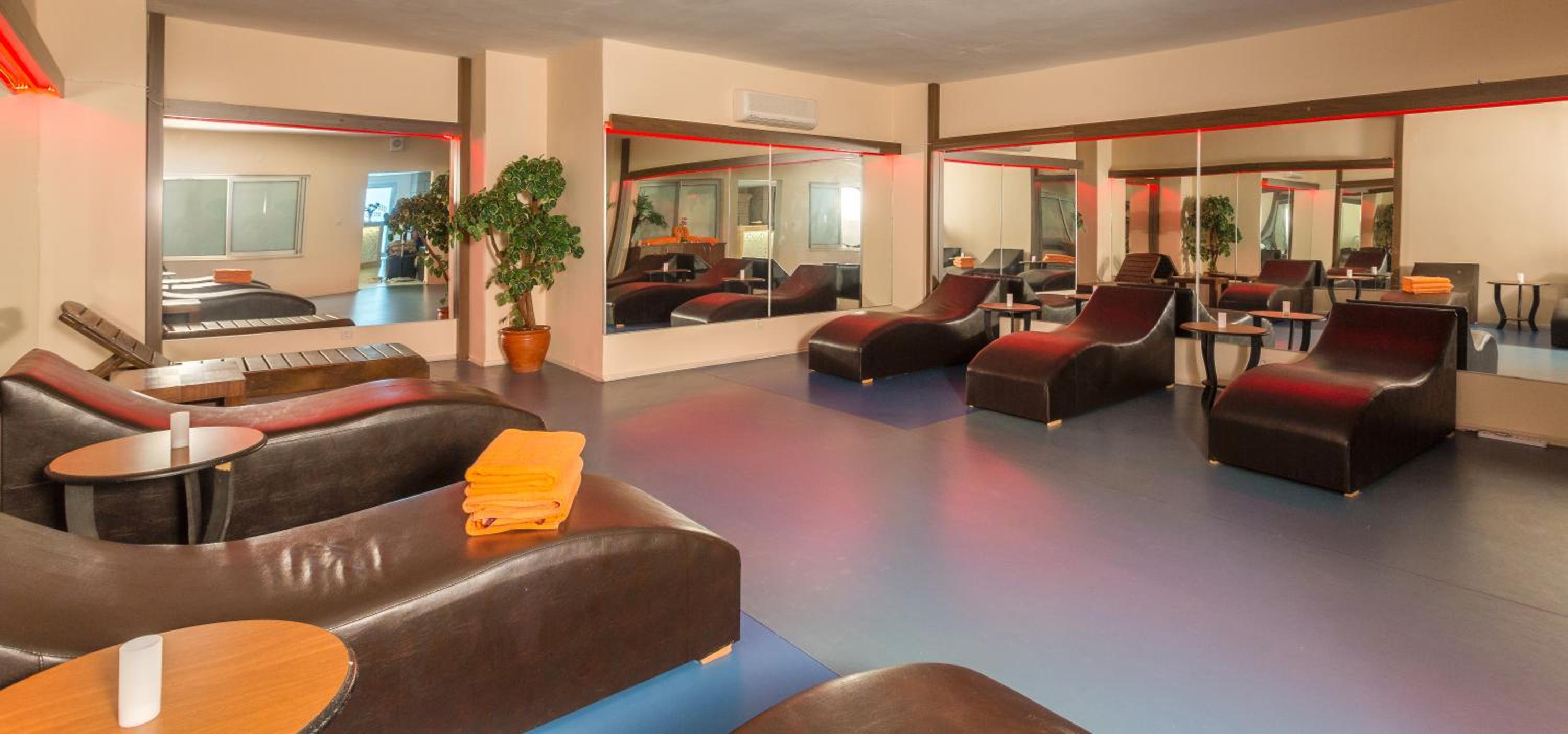 Villa Side Hotel - Image 5