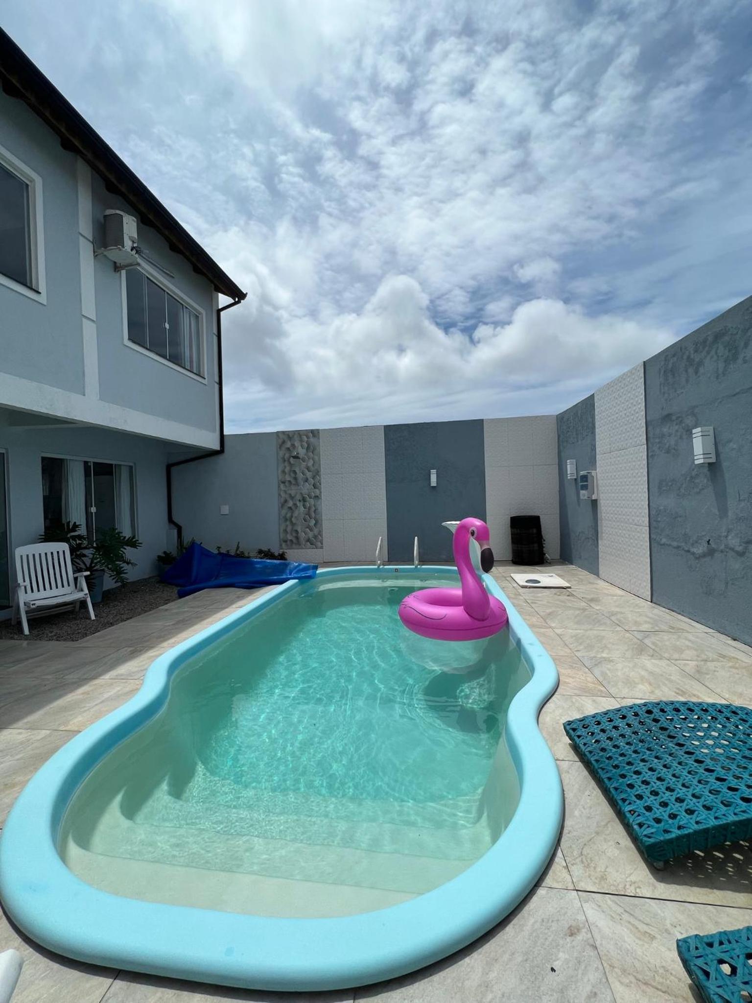 Casa com Piscina temporada
