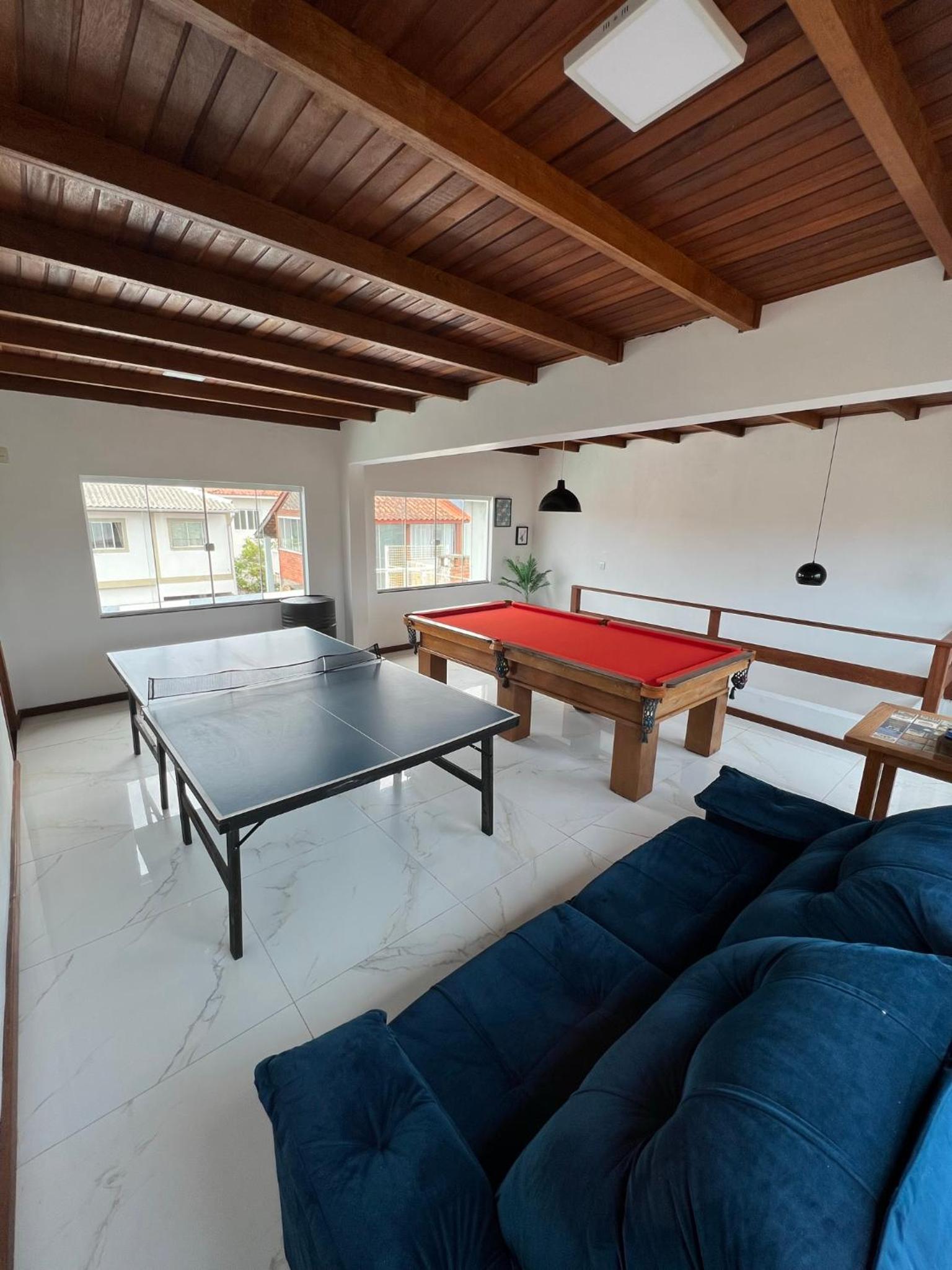 Casa com Piscina temporada