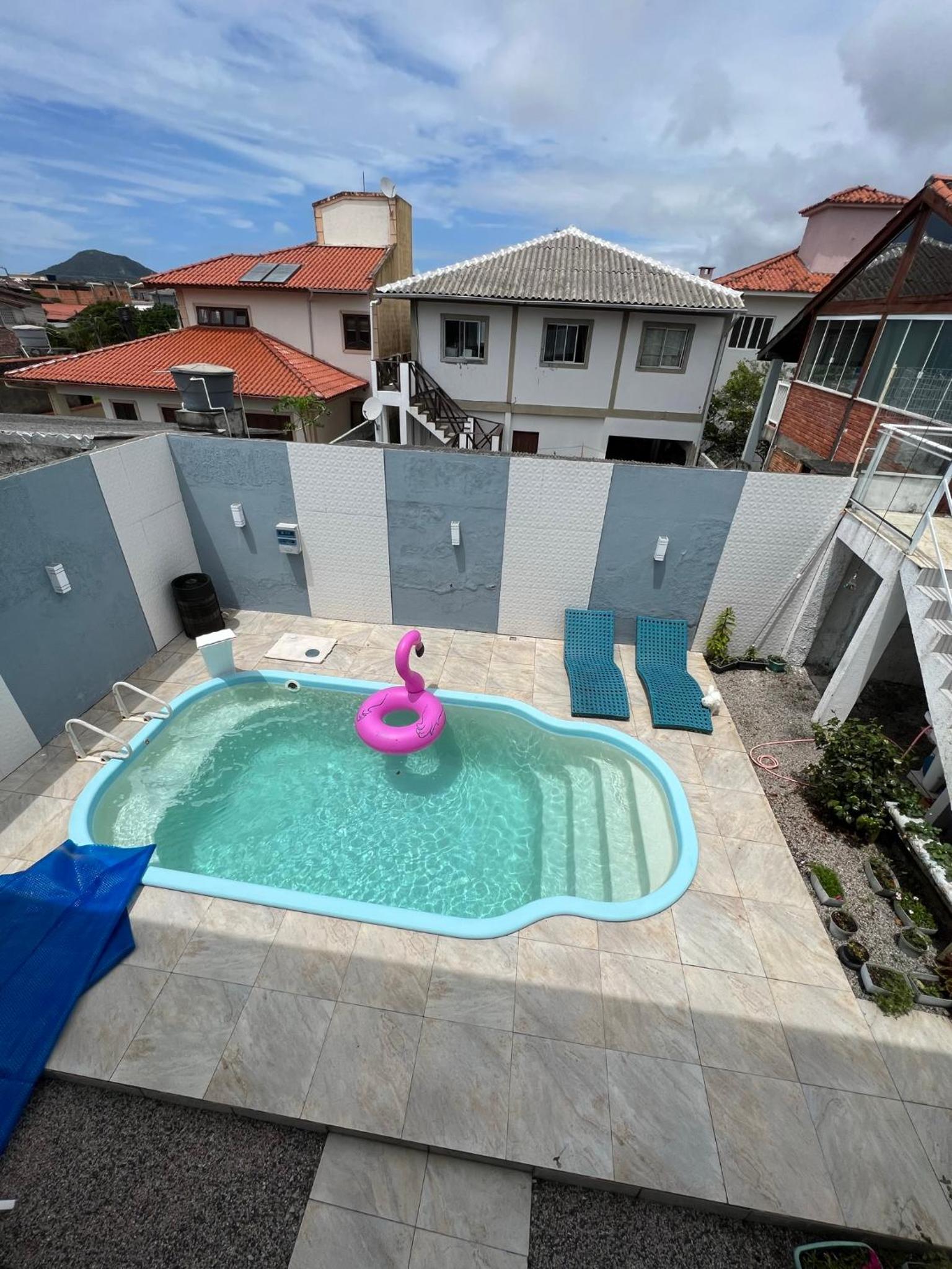 Casa com Piscina temporada