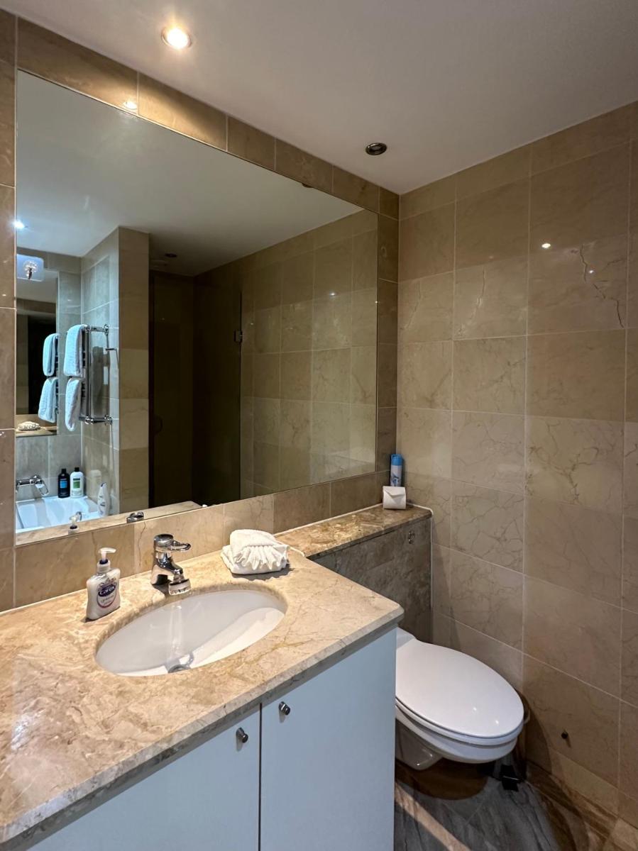Canary Wharf 1 bed apartment