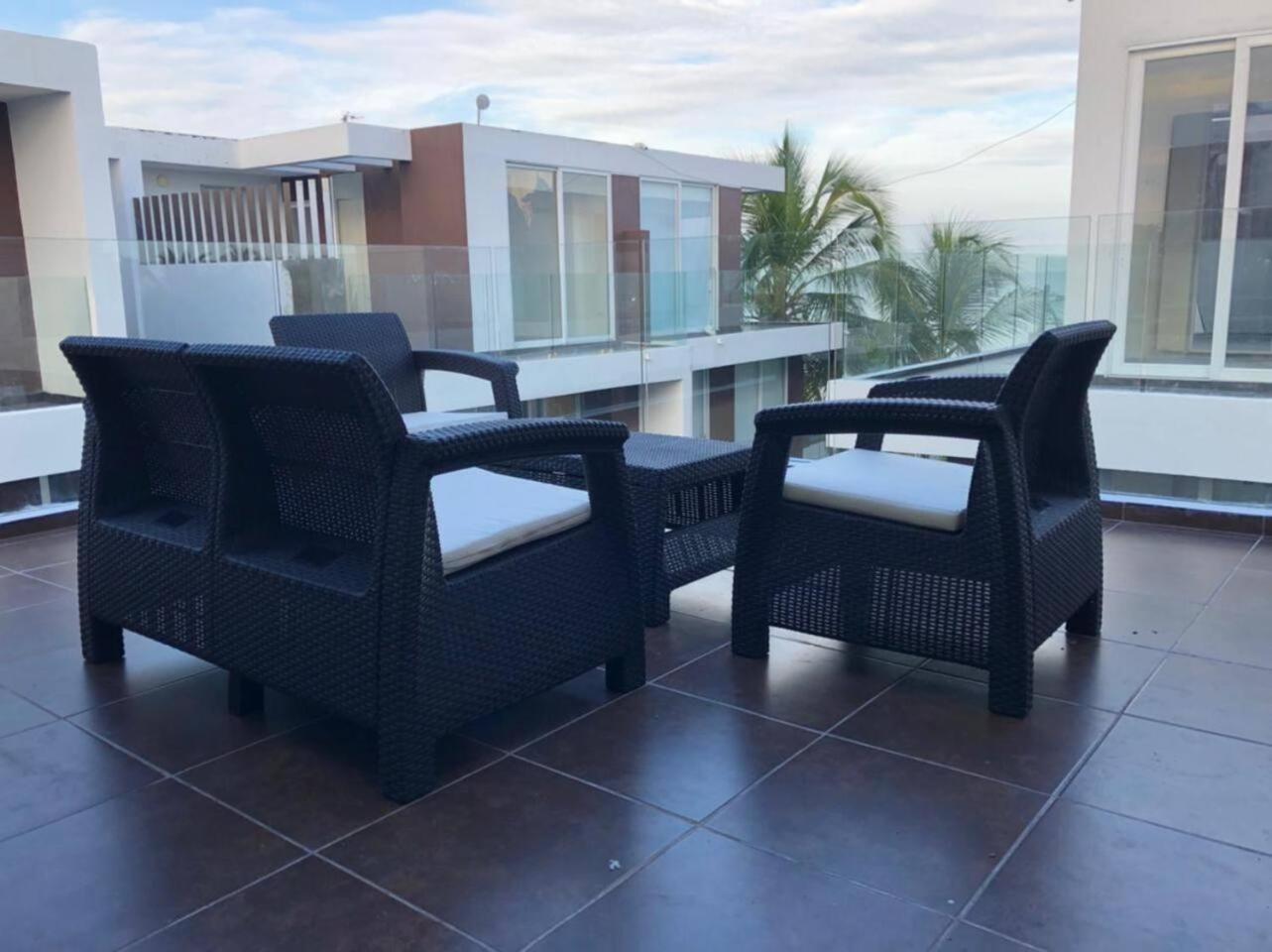 CASA FRENTE AL MAR