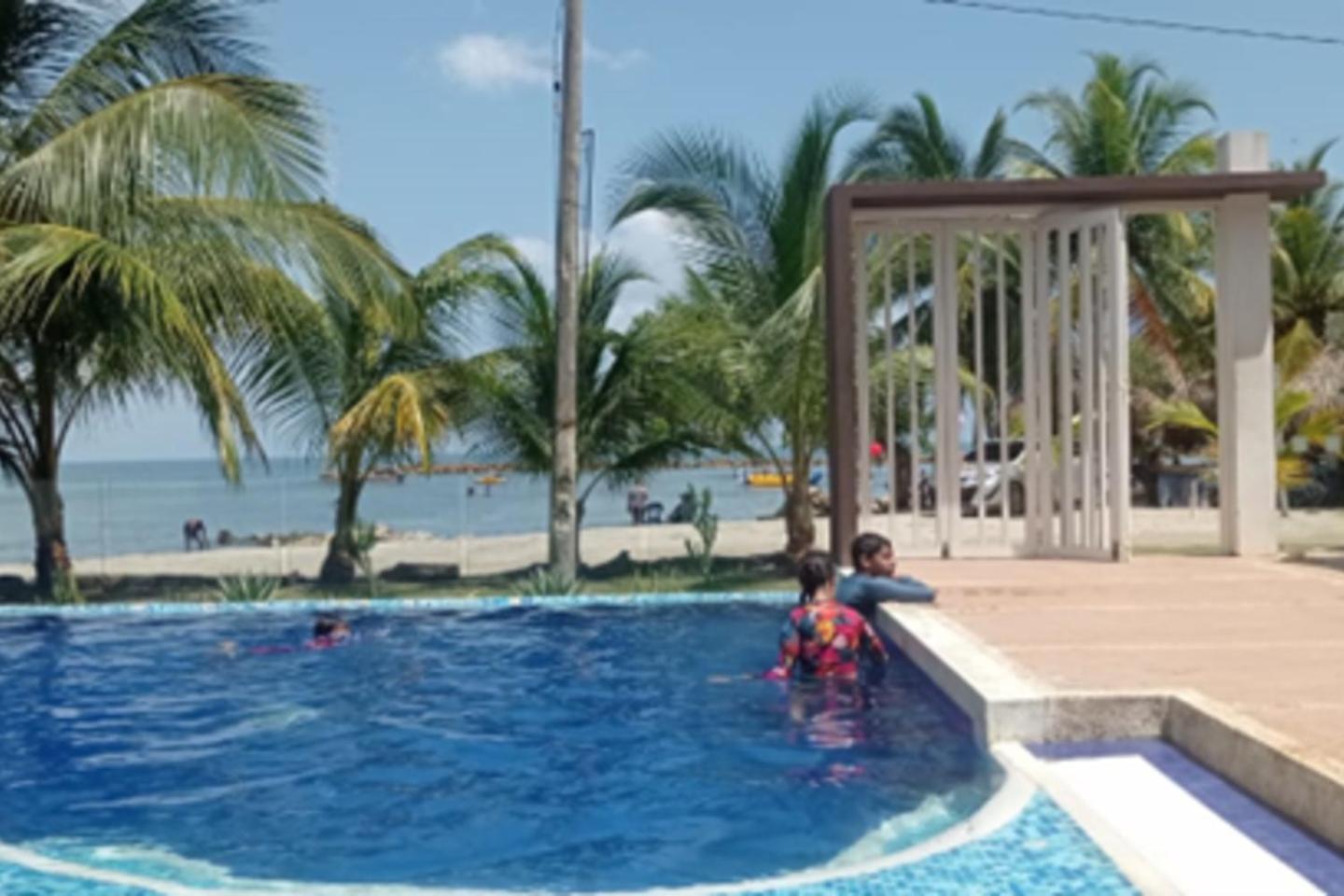 CASA FRENTE AL MAR