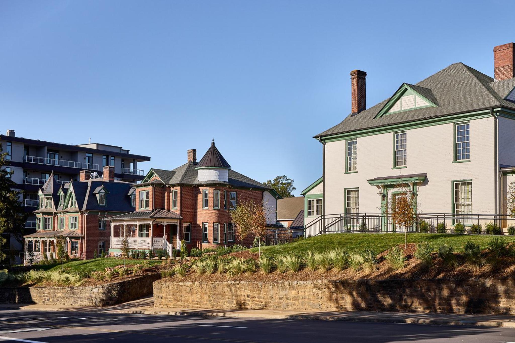 Hotel Zelda Dearest - Image 1