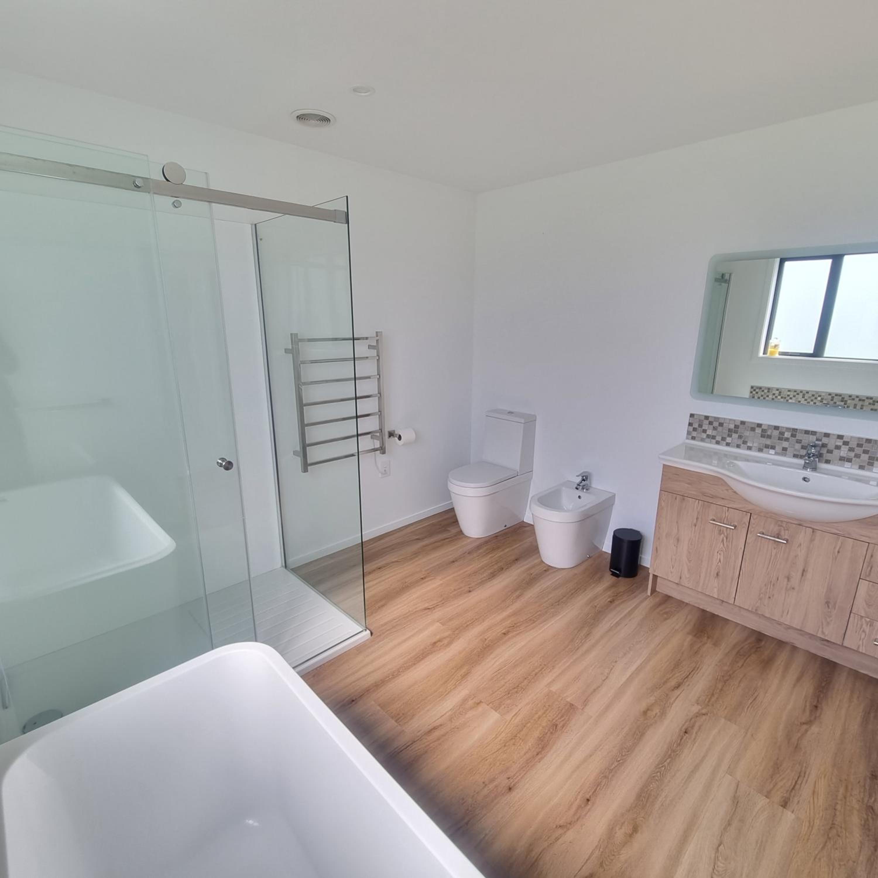 19 Lochiel Drive view 3