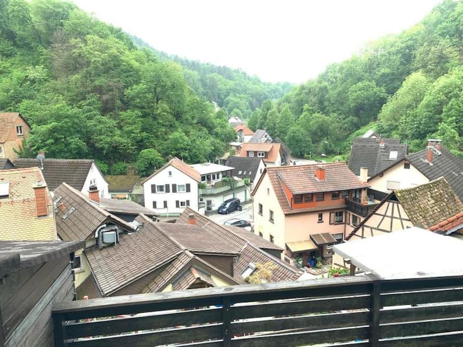 Das Haus für Monteure & Arbeiter/Heppenheim Hang