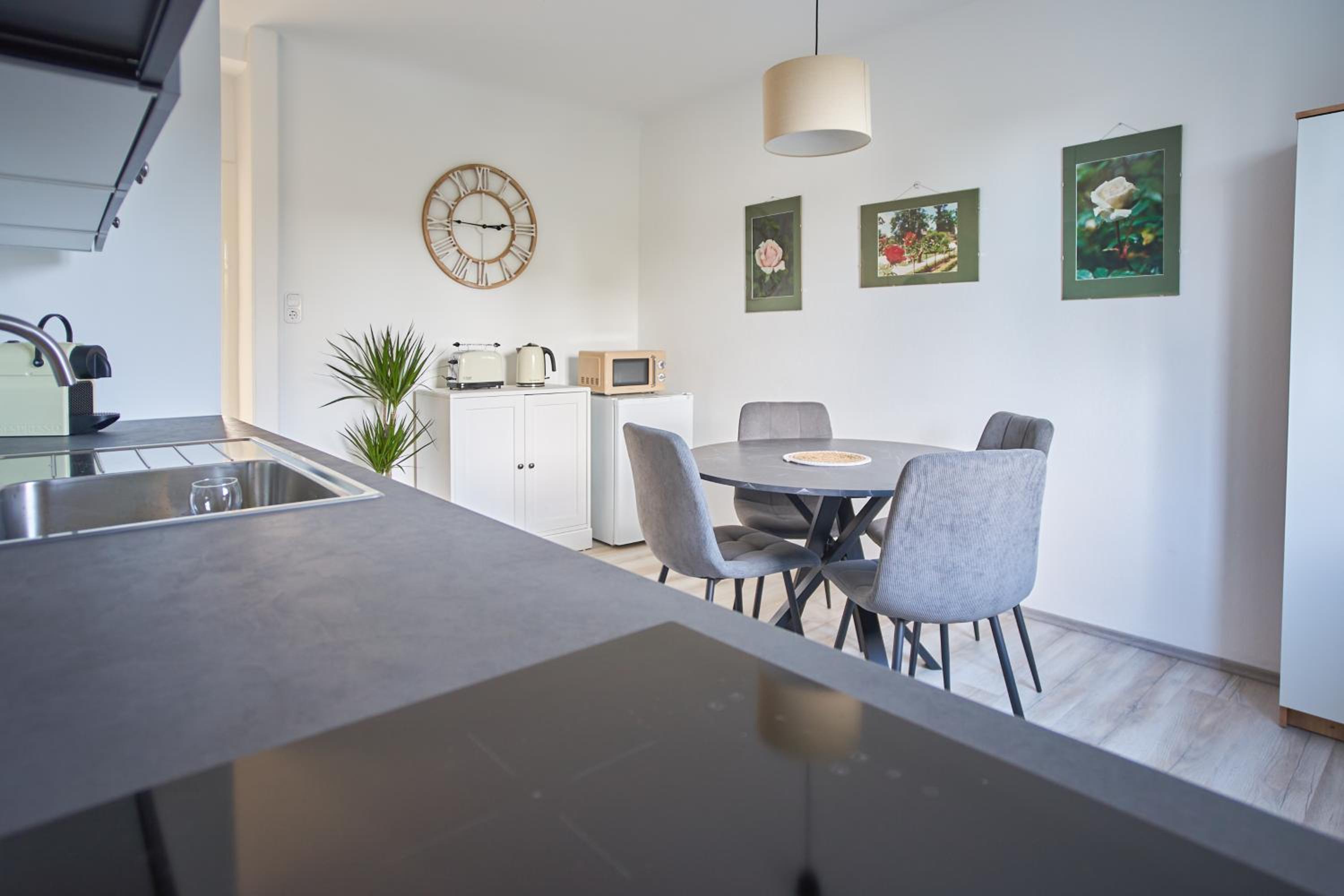 revLIVING Apartment Quintus Baden City Center