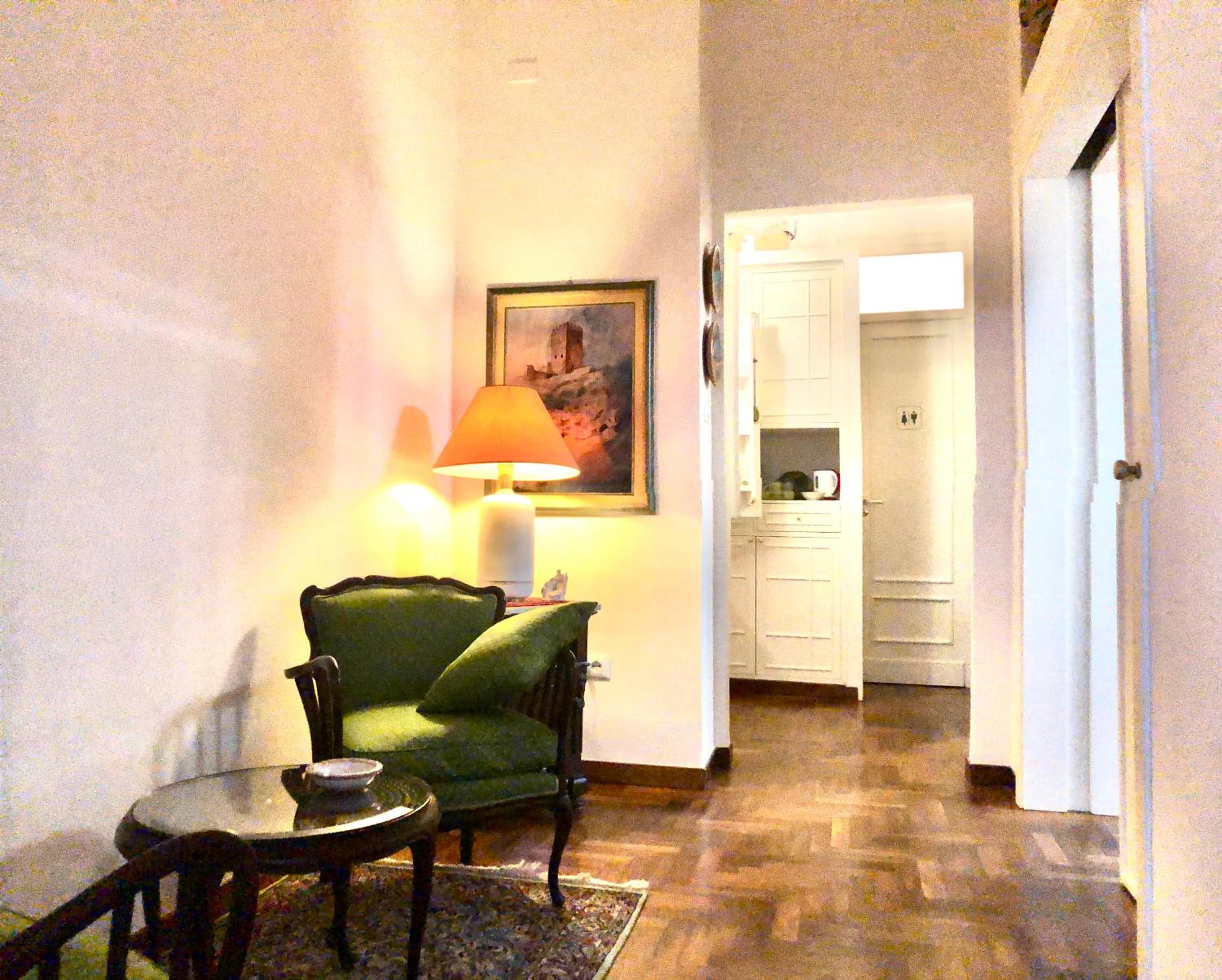 G&G ROOMS view 3