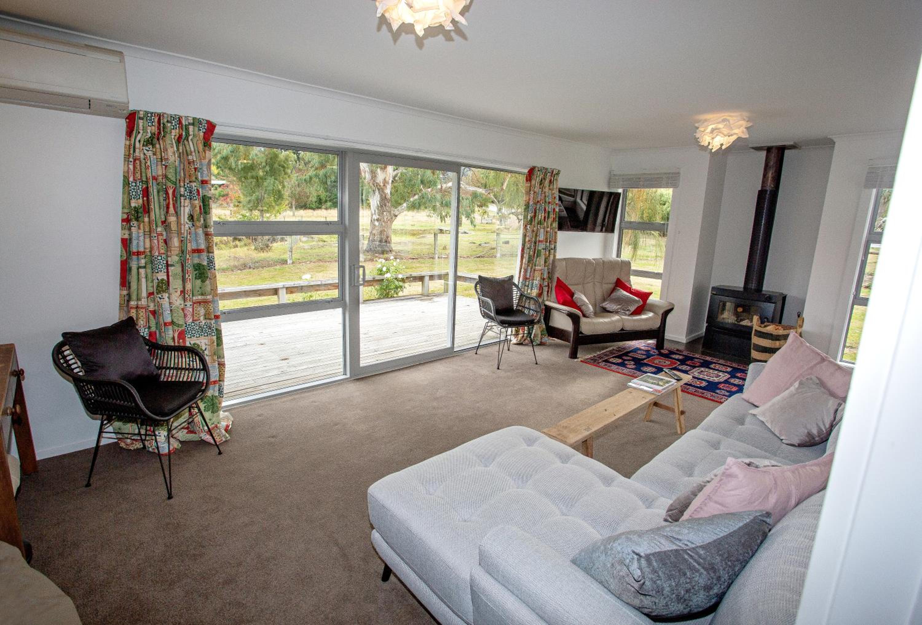 85 Argelins Road view 3