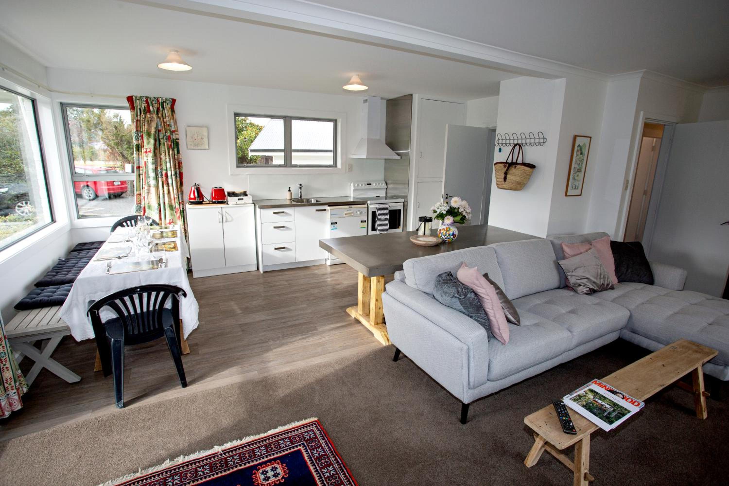 85 Argelins Road view 5