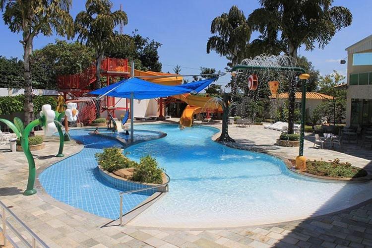 diRoma Internacional Resort