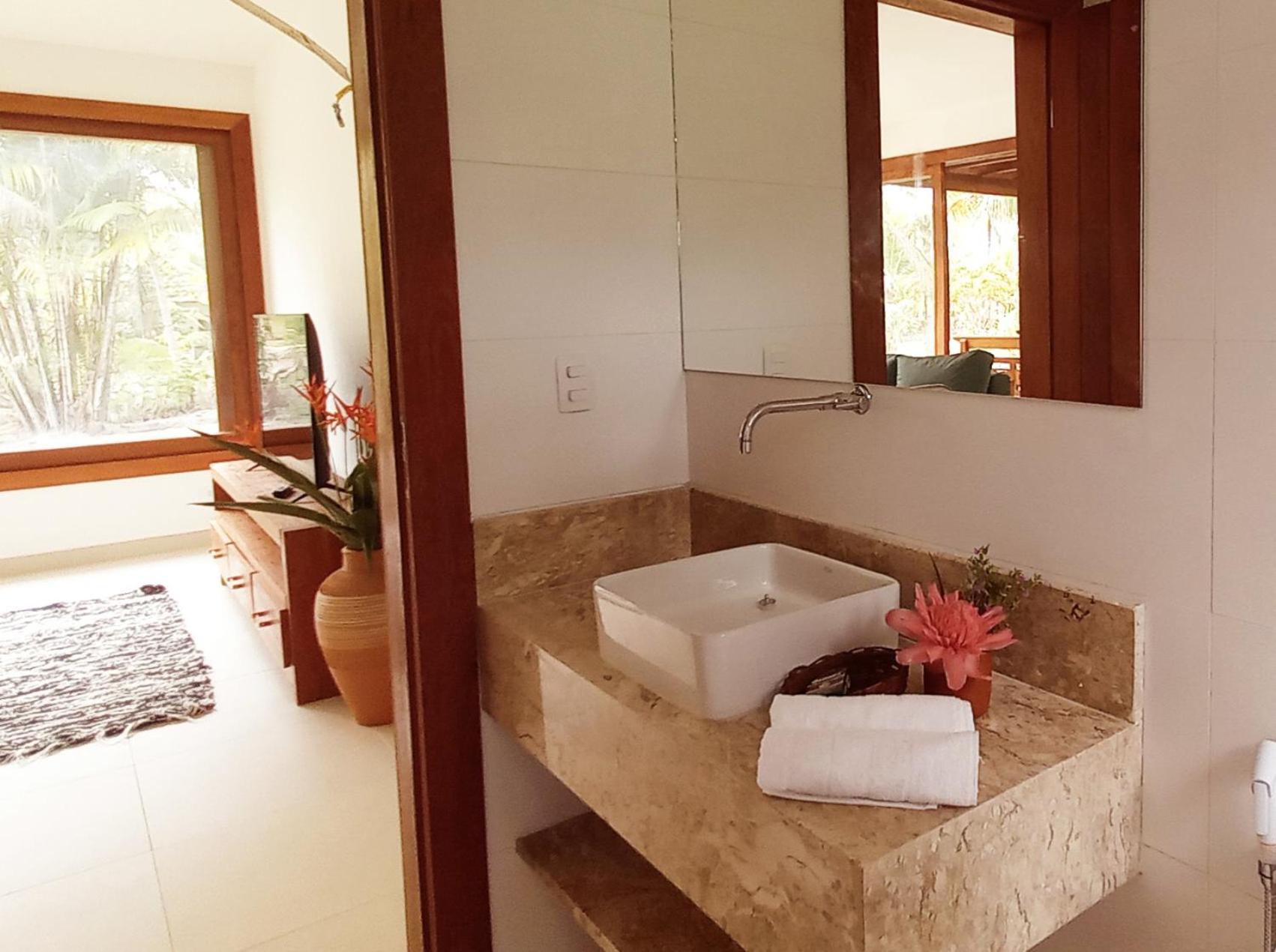Kíria's Village Beach House