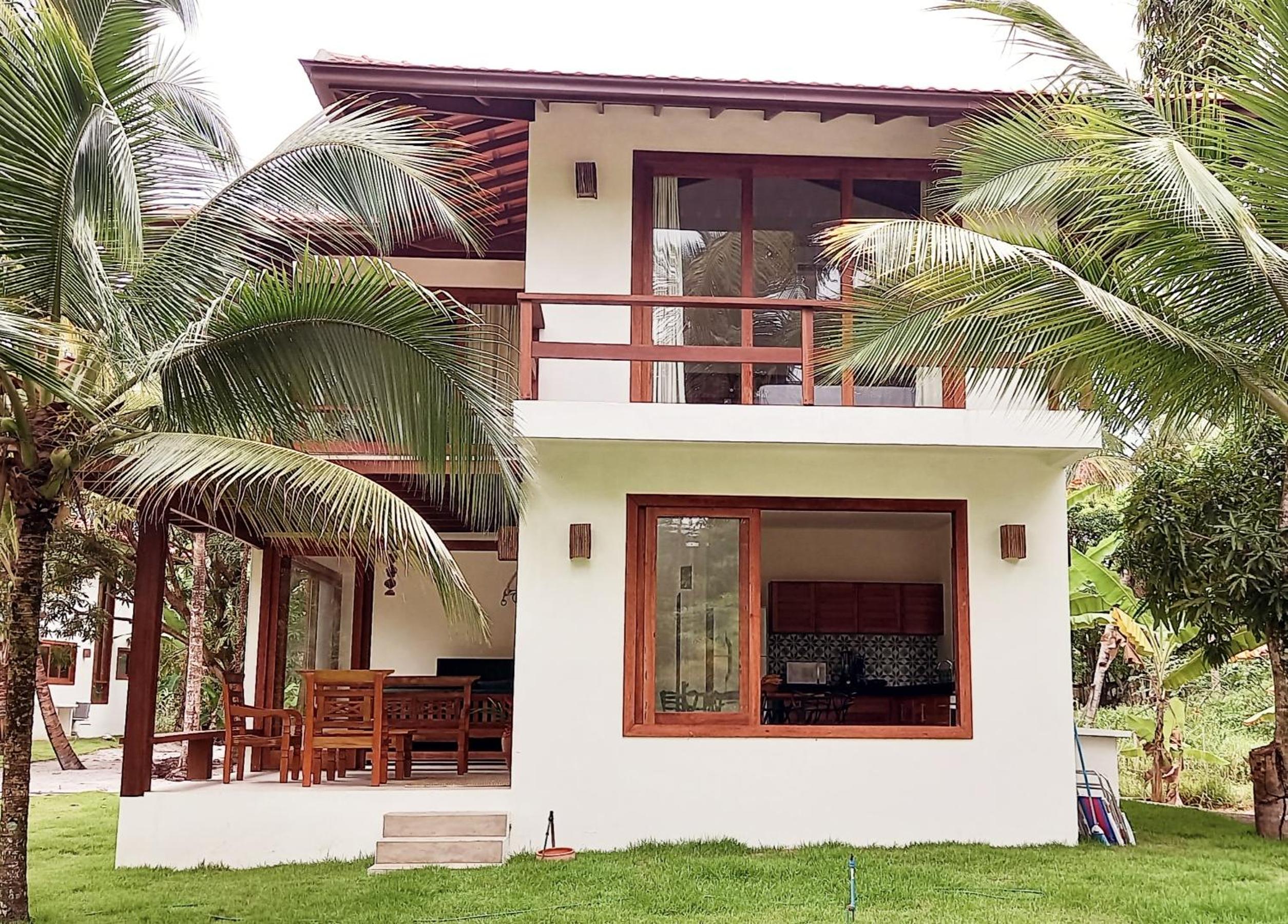 Kíria's Village Beach House