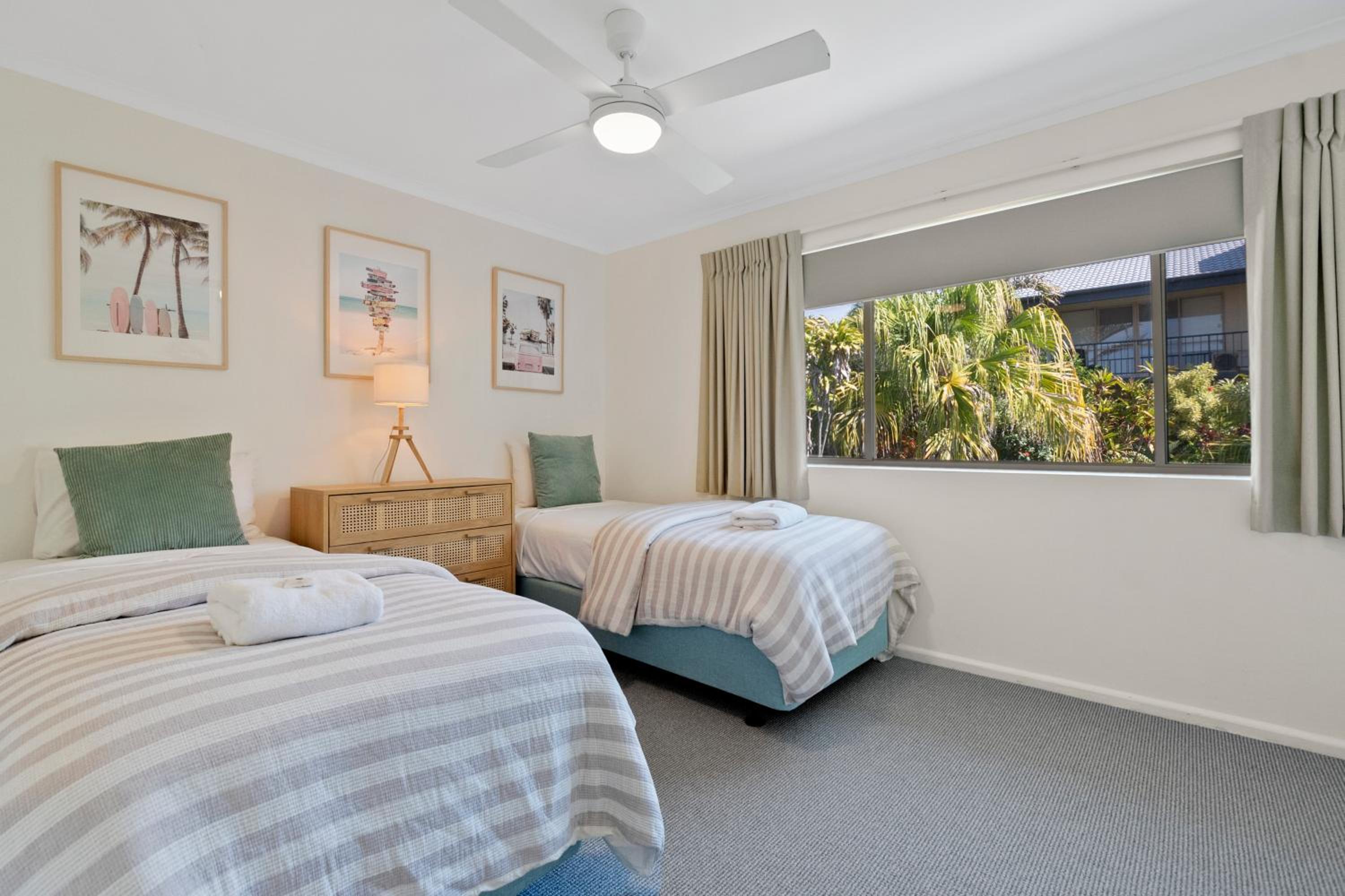 Beach Breakers Resort, photo 38