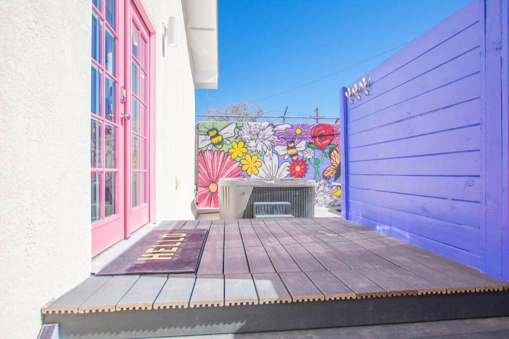 Bohemian ChiC SpaCation-Private HotTub-Close to Downtown-No Pet Fee! view 4