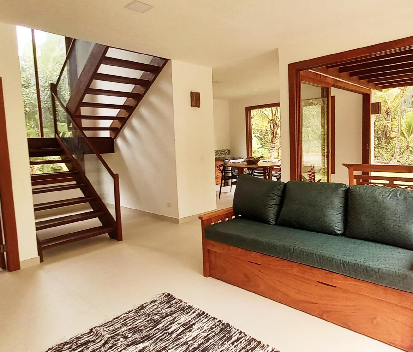 Kíria's Village Beach House