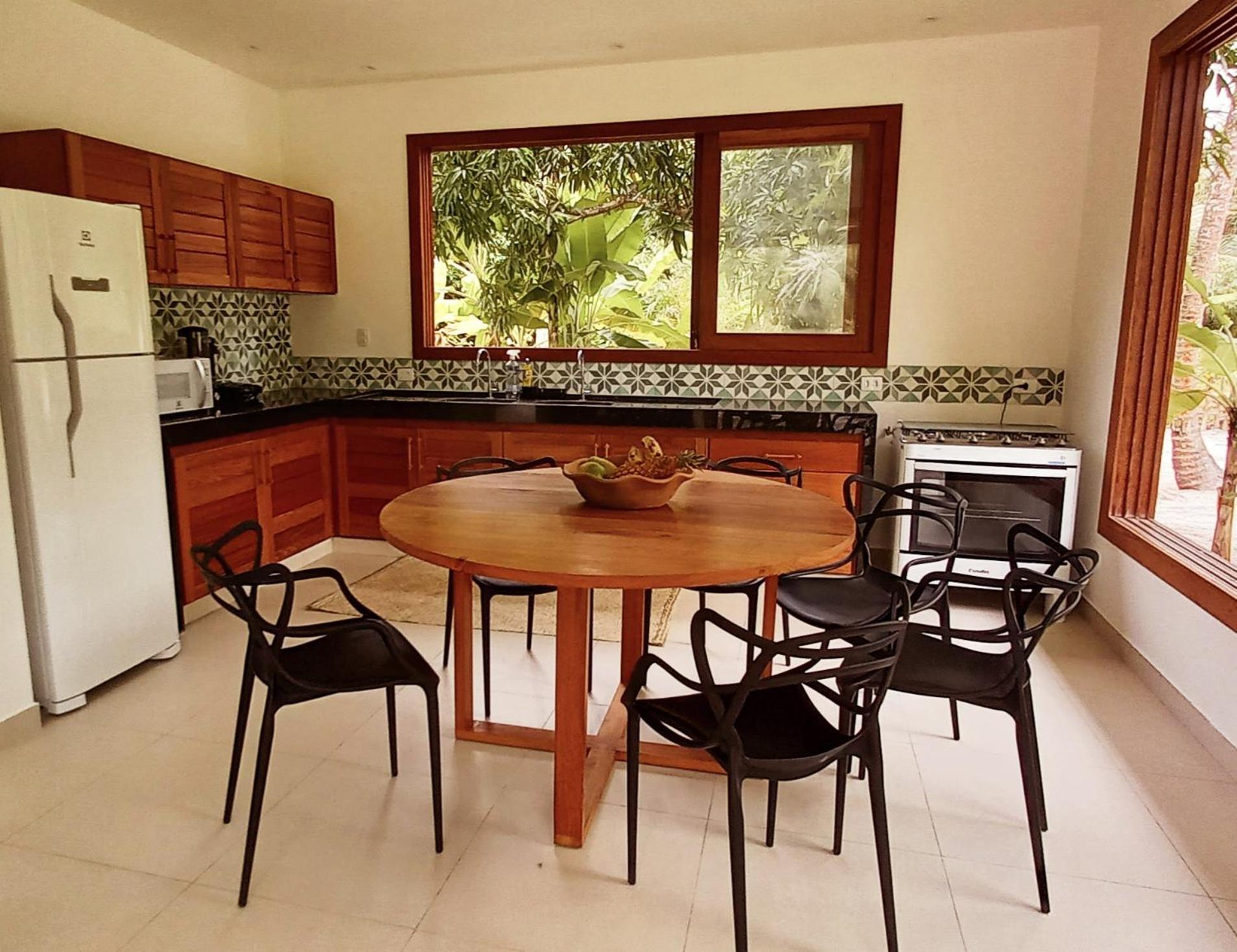 Kíria's Village Beach House