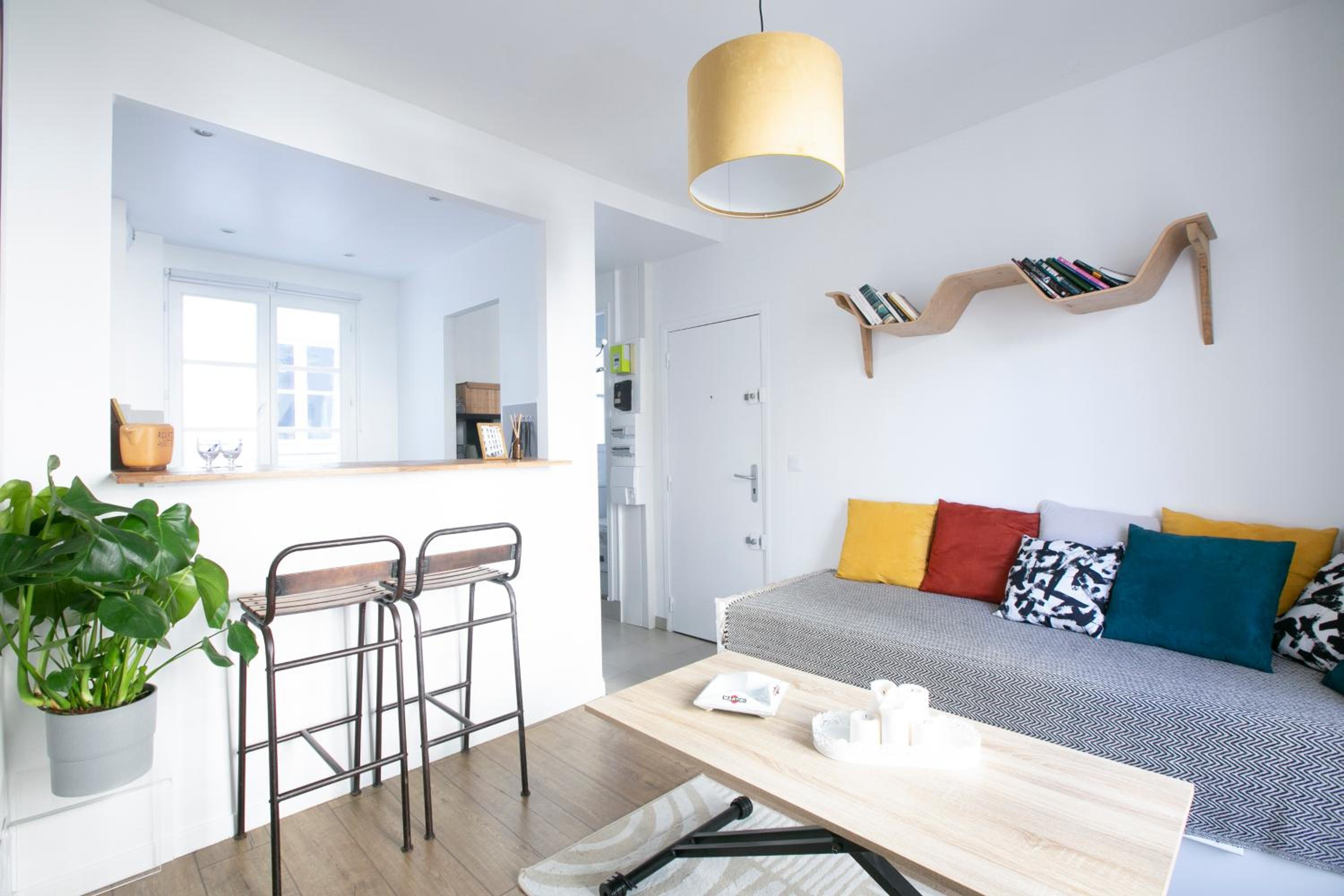 Charming 1 Bedroom Marais Hideaway - FB17A