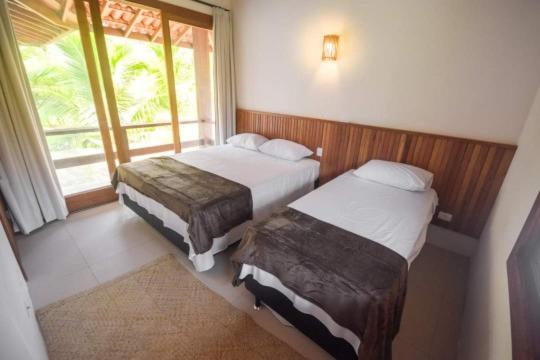 Kíria's Village Beach House