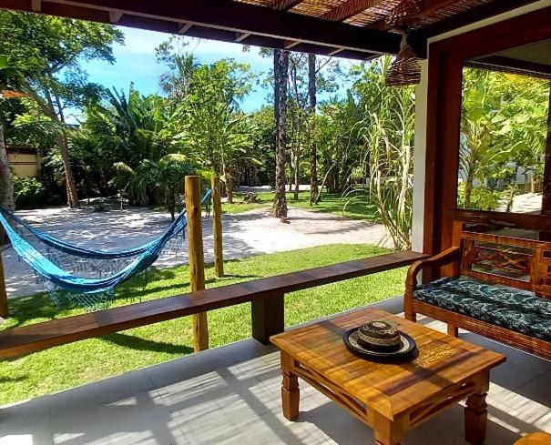 Kíria's Village Beach House