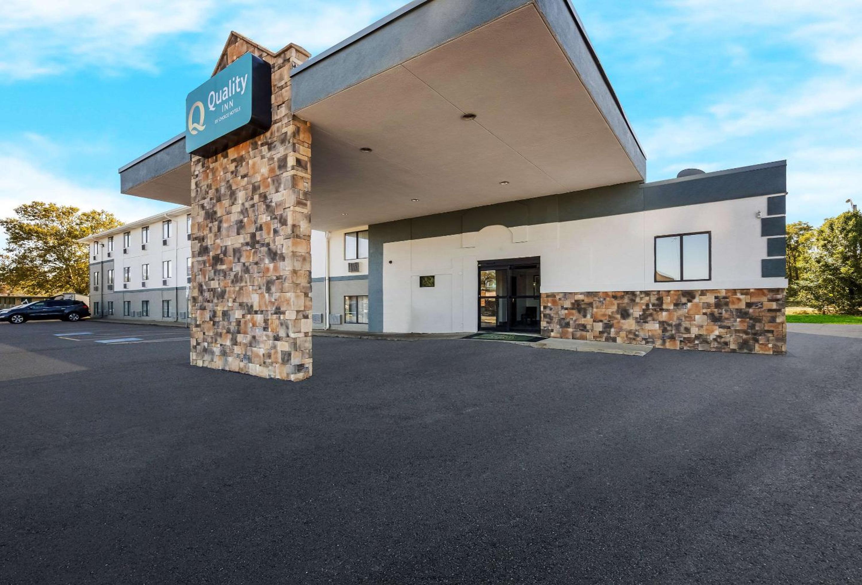 Canton Vacations - Quality Inn Hall of Fame - Property Image 30