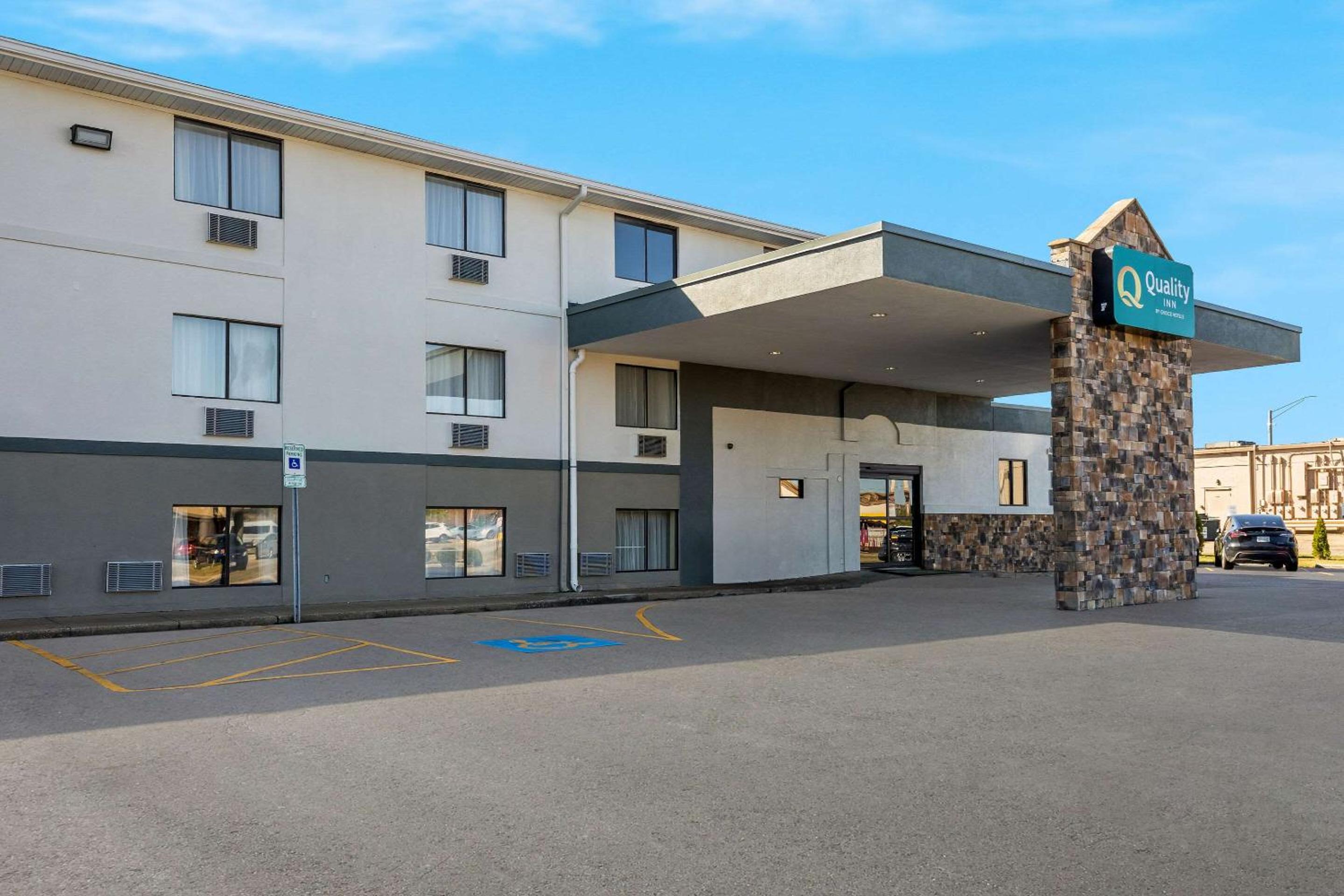 Canton Vacations - Quality Inn Hall of Fame - Property Image 29