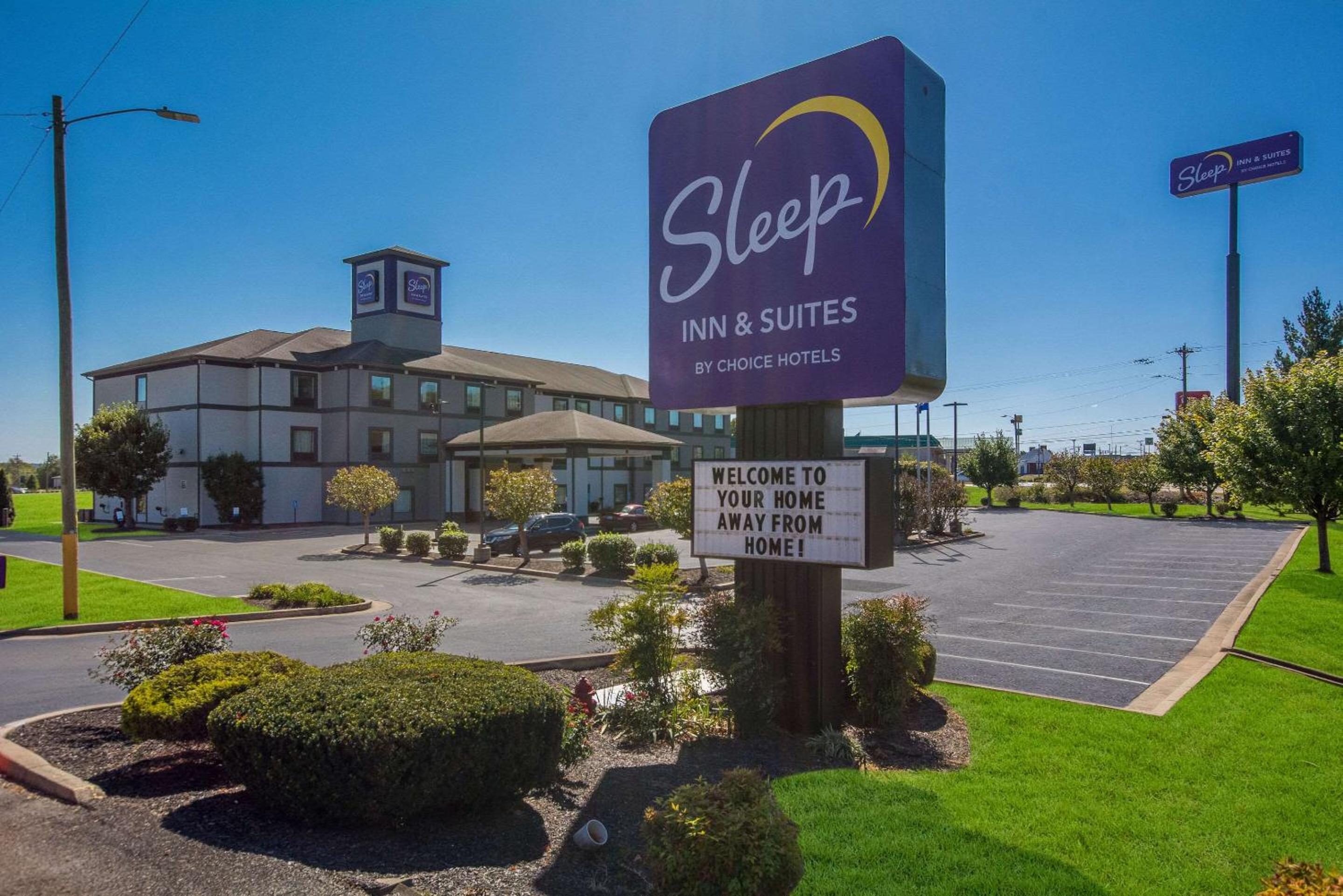 Cave City Vacations - Sleep Inn  Suites - Property Image 1