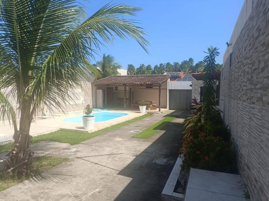 Casa em condomínio na praia de Paripueira AL
