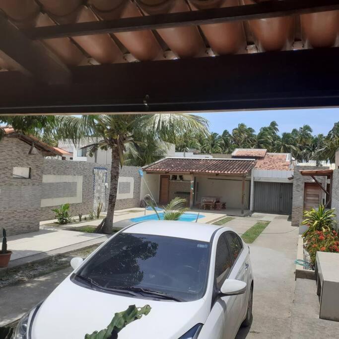 Casa em condomínio na praia de Paripueira AL