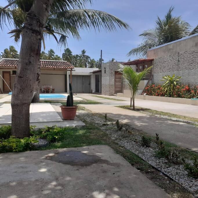 Casa em condomínio na praia de Paripueira AL
