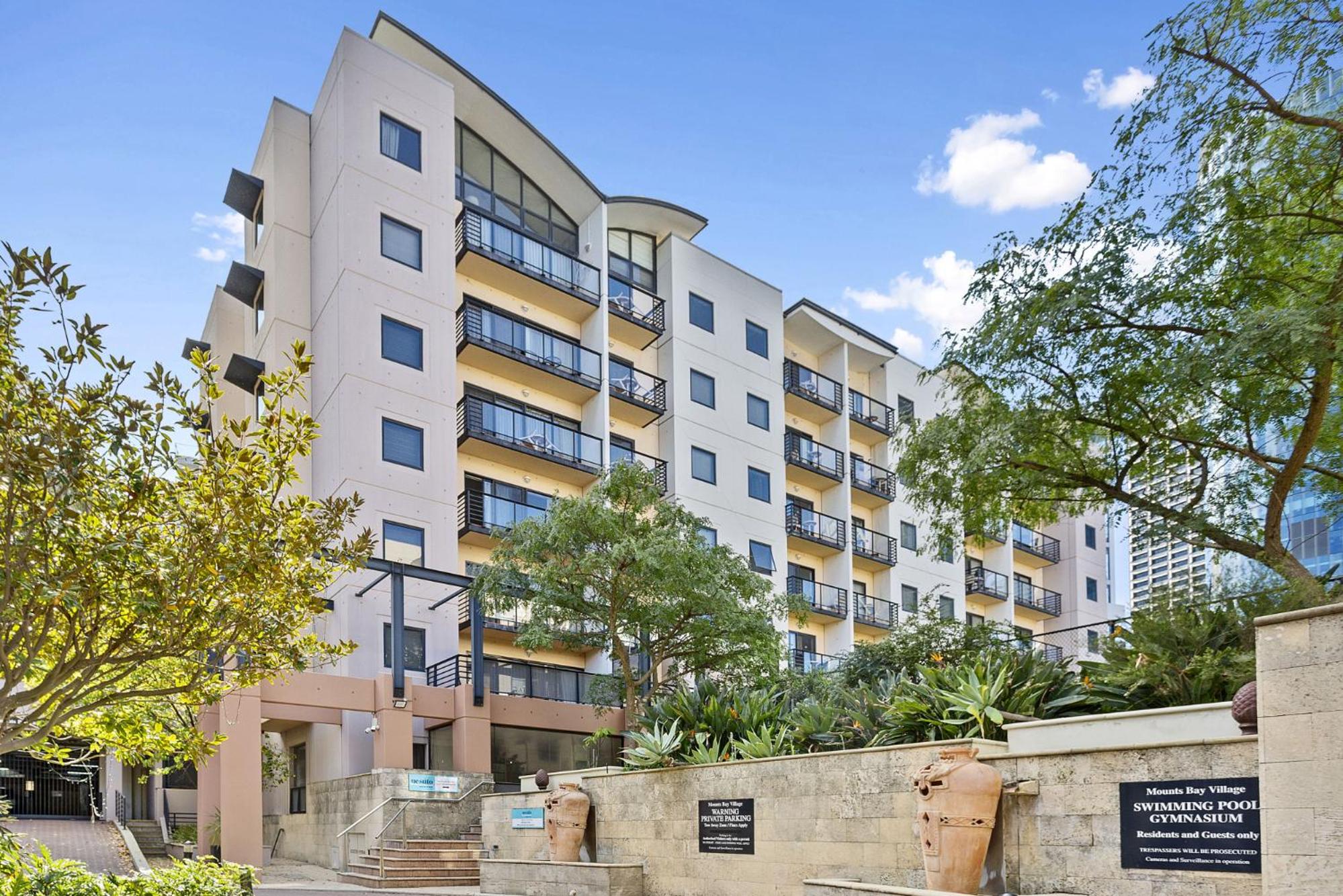 Designer 2BR Near CBD Large Balcony