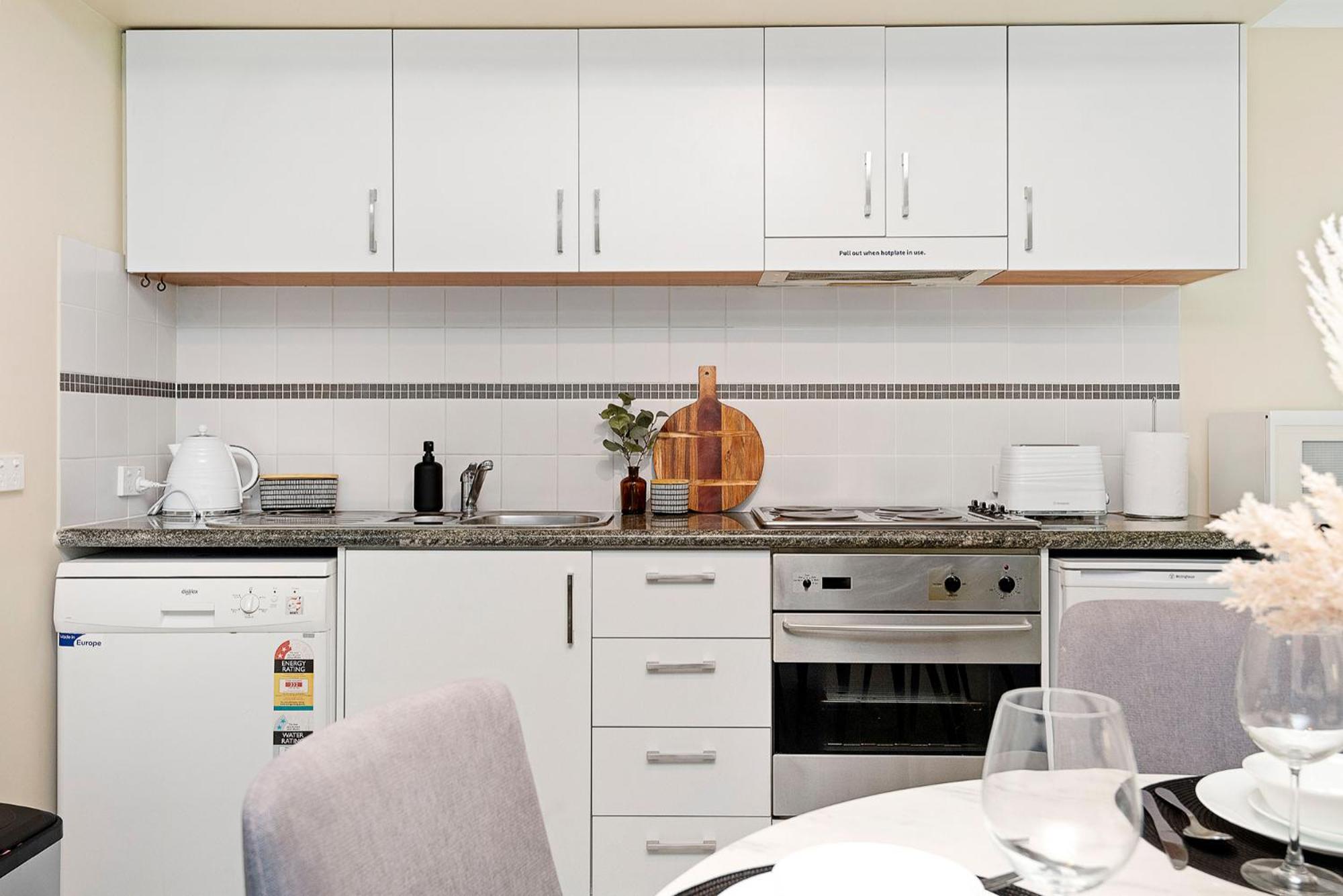 Designer 2BR Near CBD Large Balcony