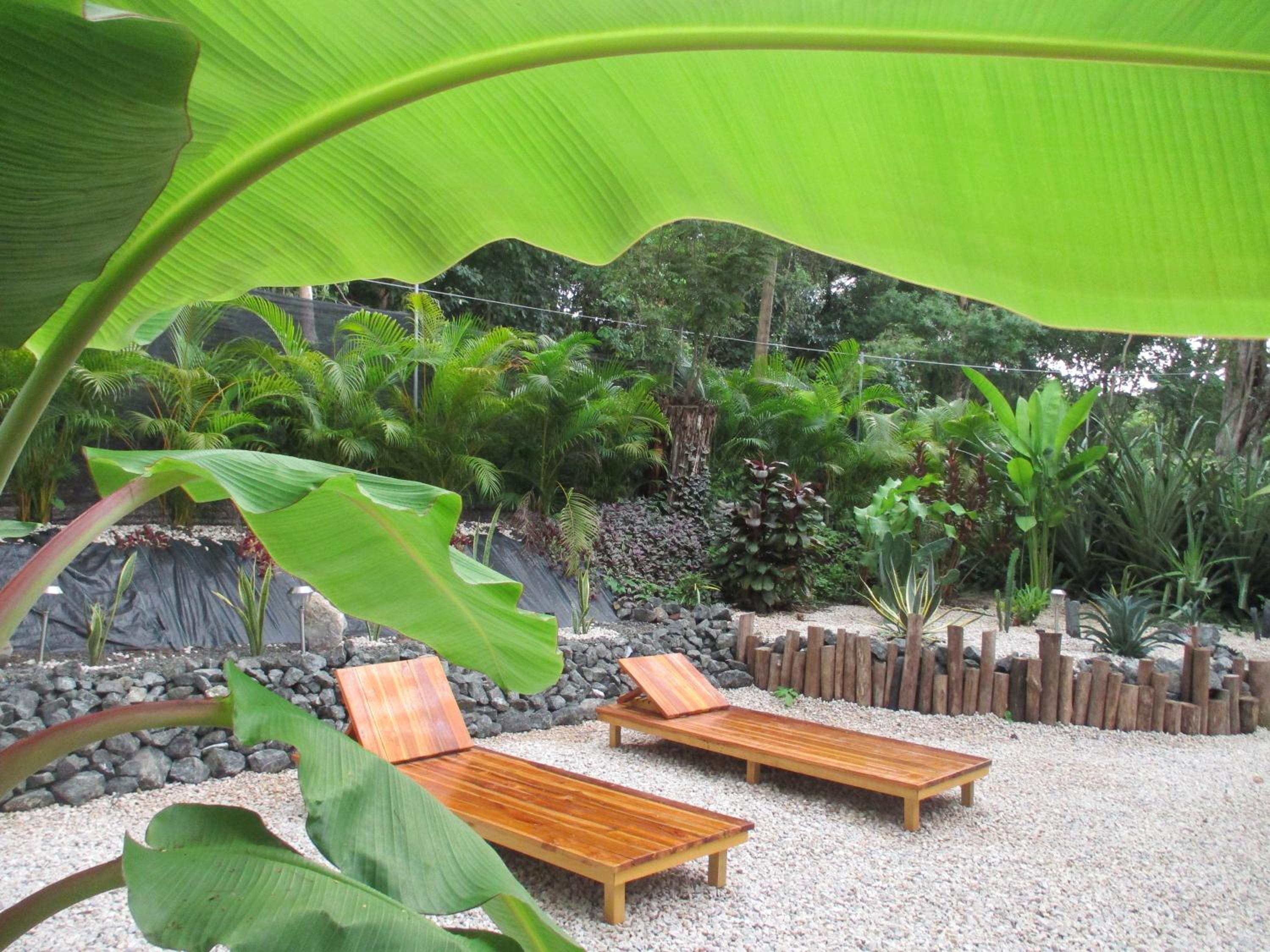 Cabinas de Lou Eco Lodge TAMARINDO