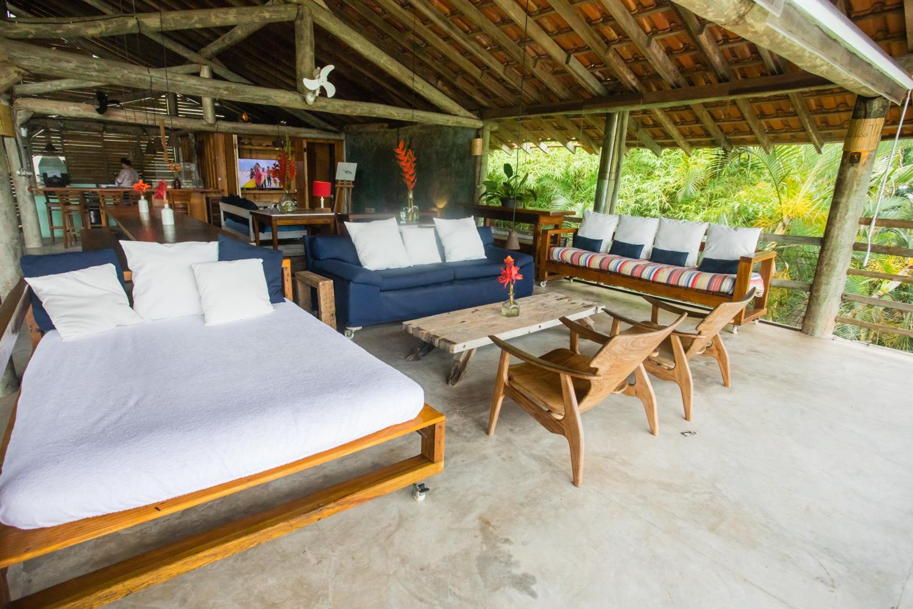 Casa 5 Suítes com Vista para o Mar - Praia Barra do Sahy