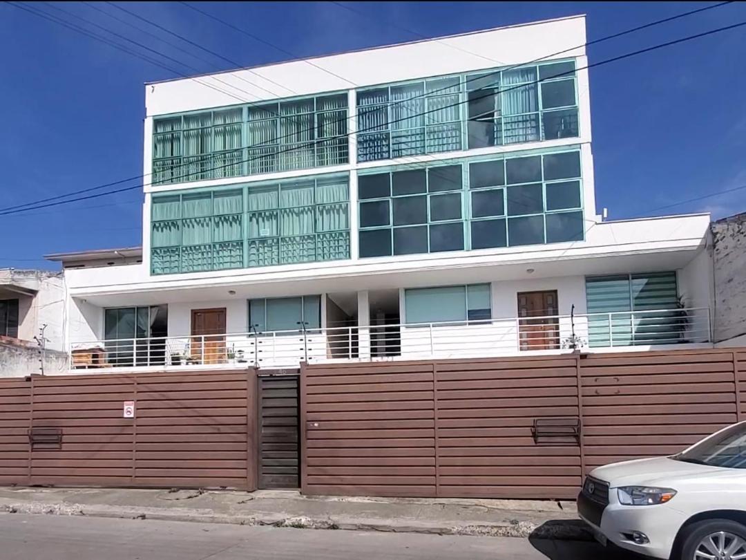 Bello Horizonte, Dep grande con parqueadero