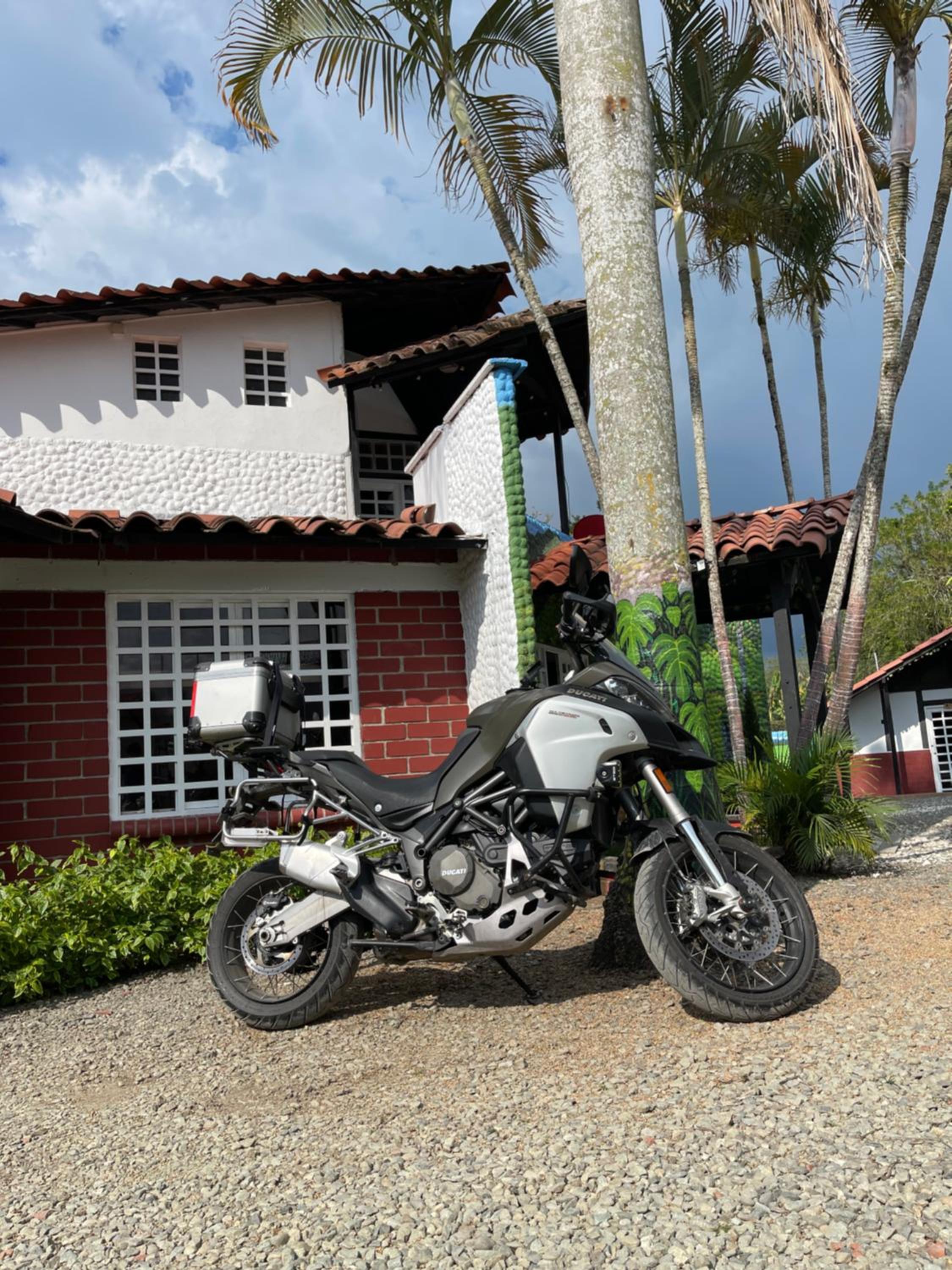 CHALET LA PROMESA