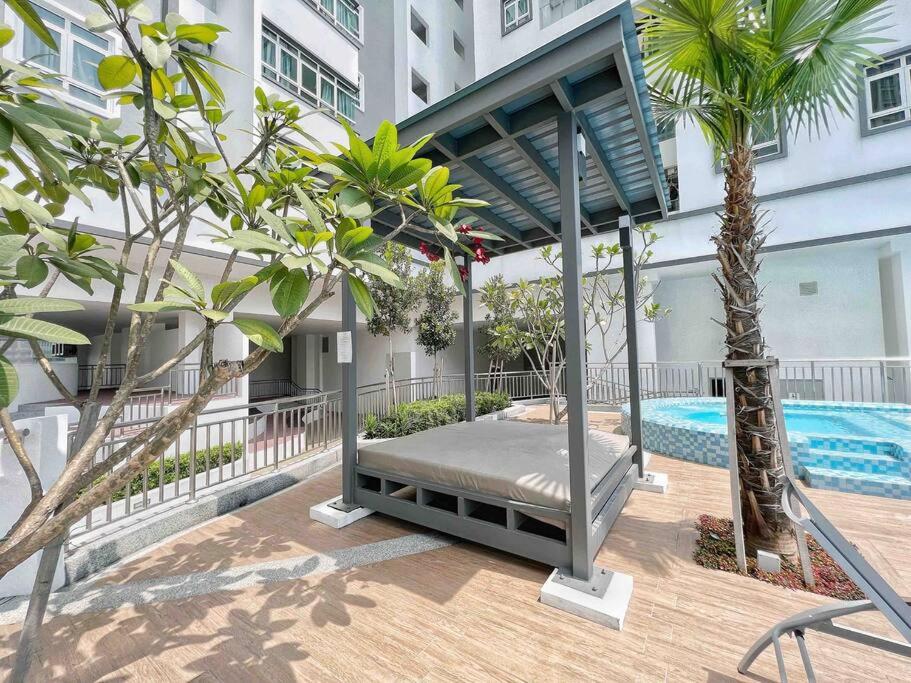 TR Residence Comfy 3BR Suite
