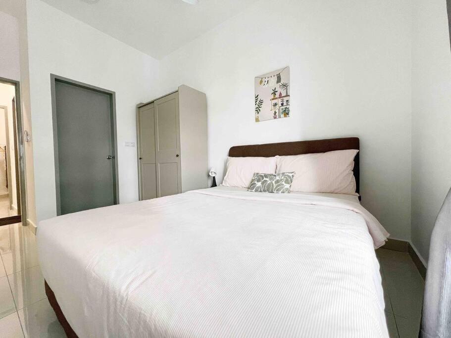 TR Residence Comfy 3BR Suite