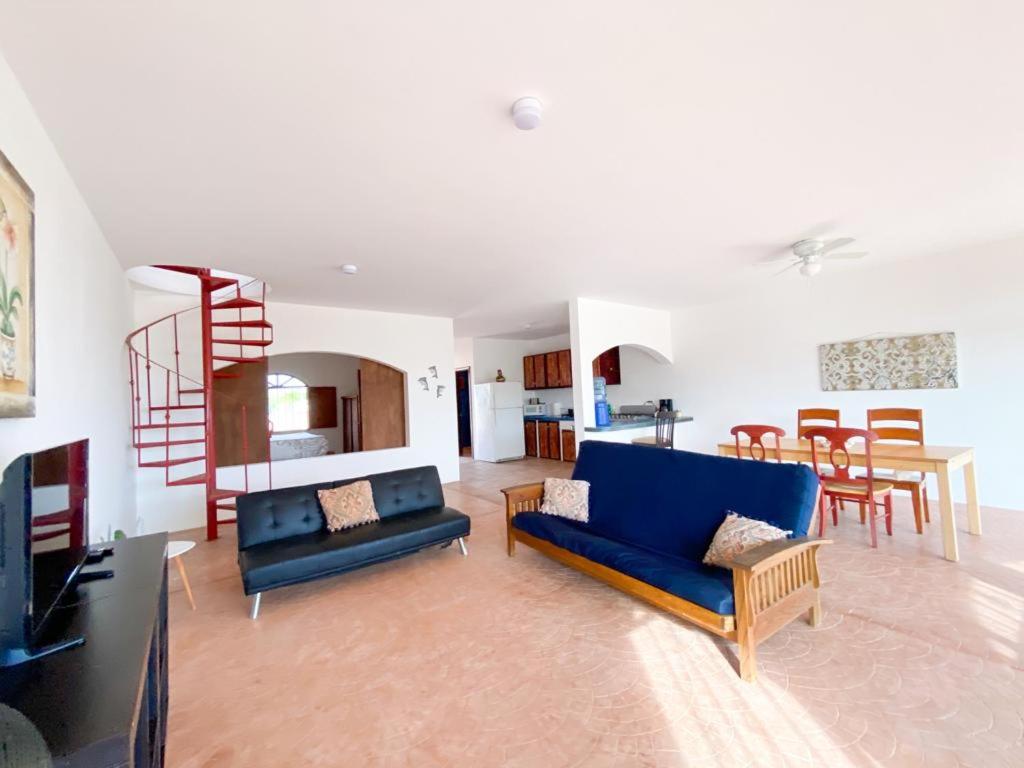 Cerritos Oceanview Condos - Hacienda Del Toro