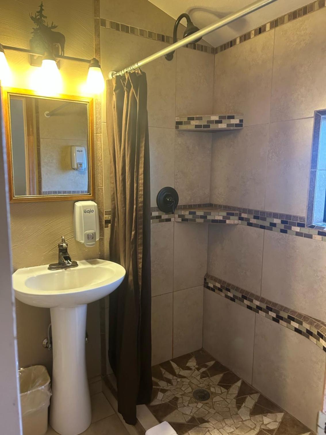 Photo 18