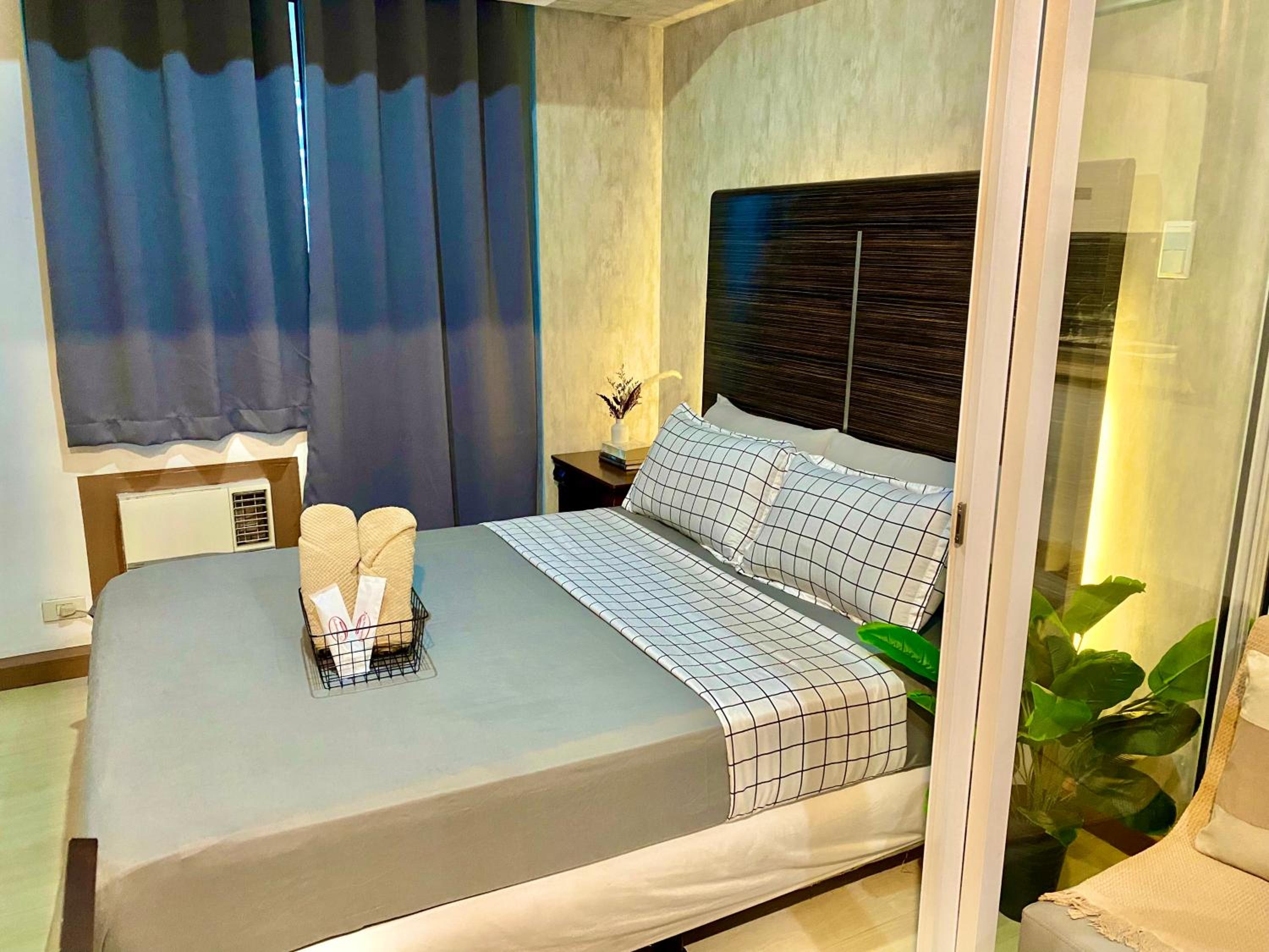 Azure Staycation at The Hows view 2