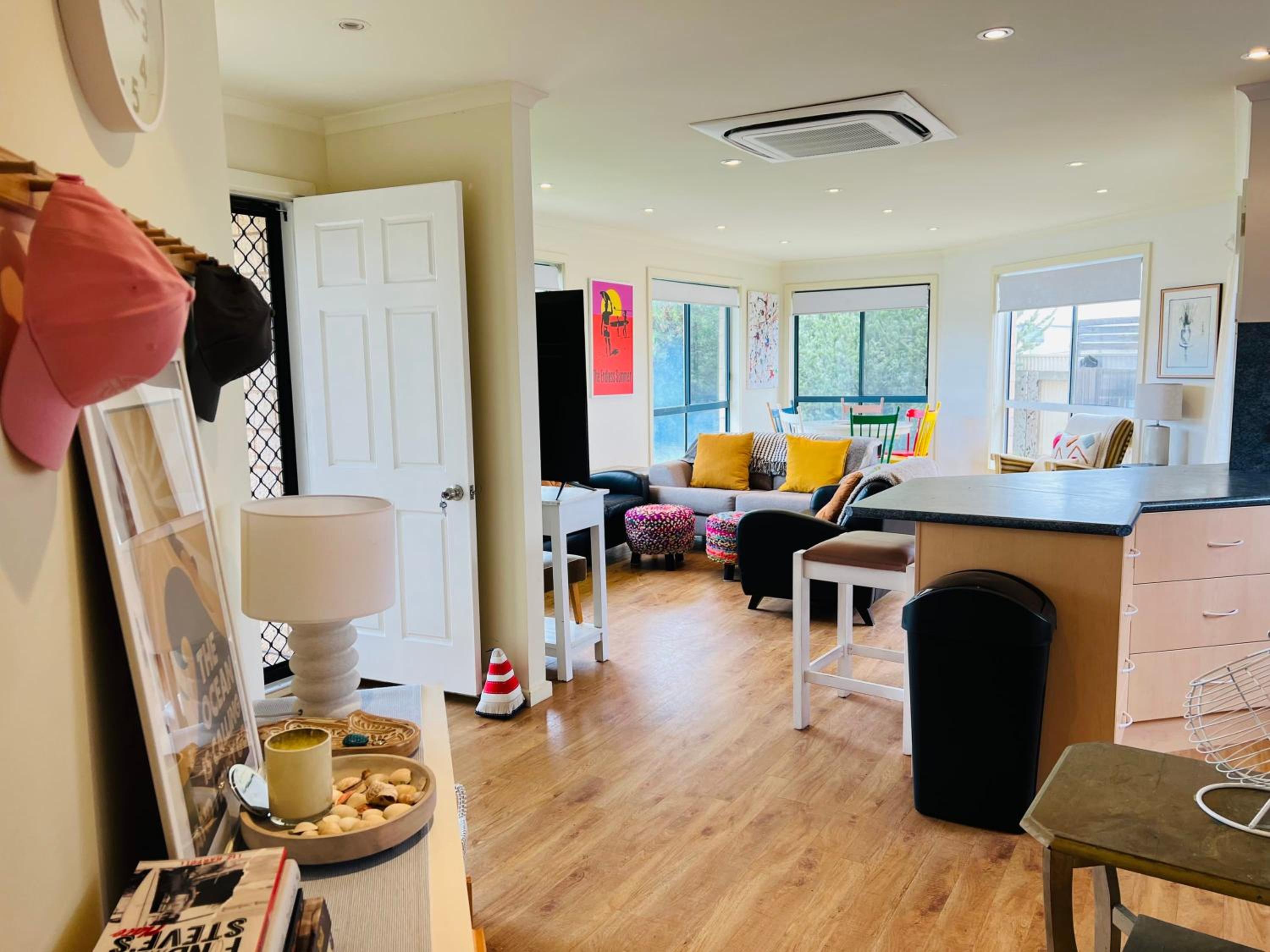 Lo Quay - Pet Friendly Outside