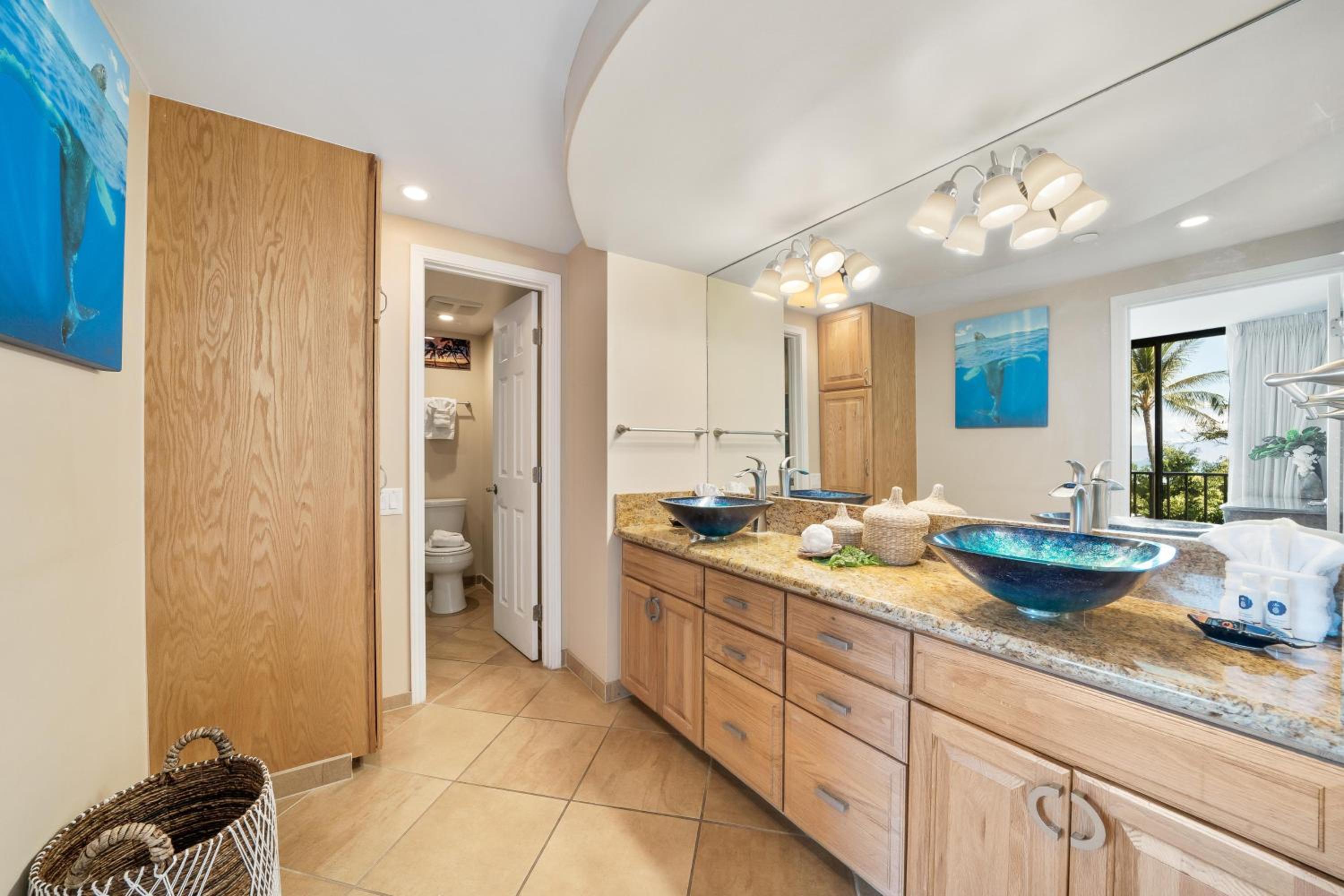 Valley Isle 401 · VI 401 Remodeled OceanFront Condo w Ocean View