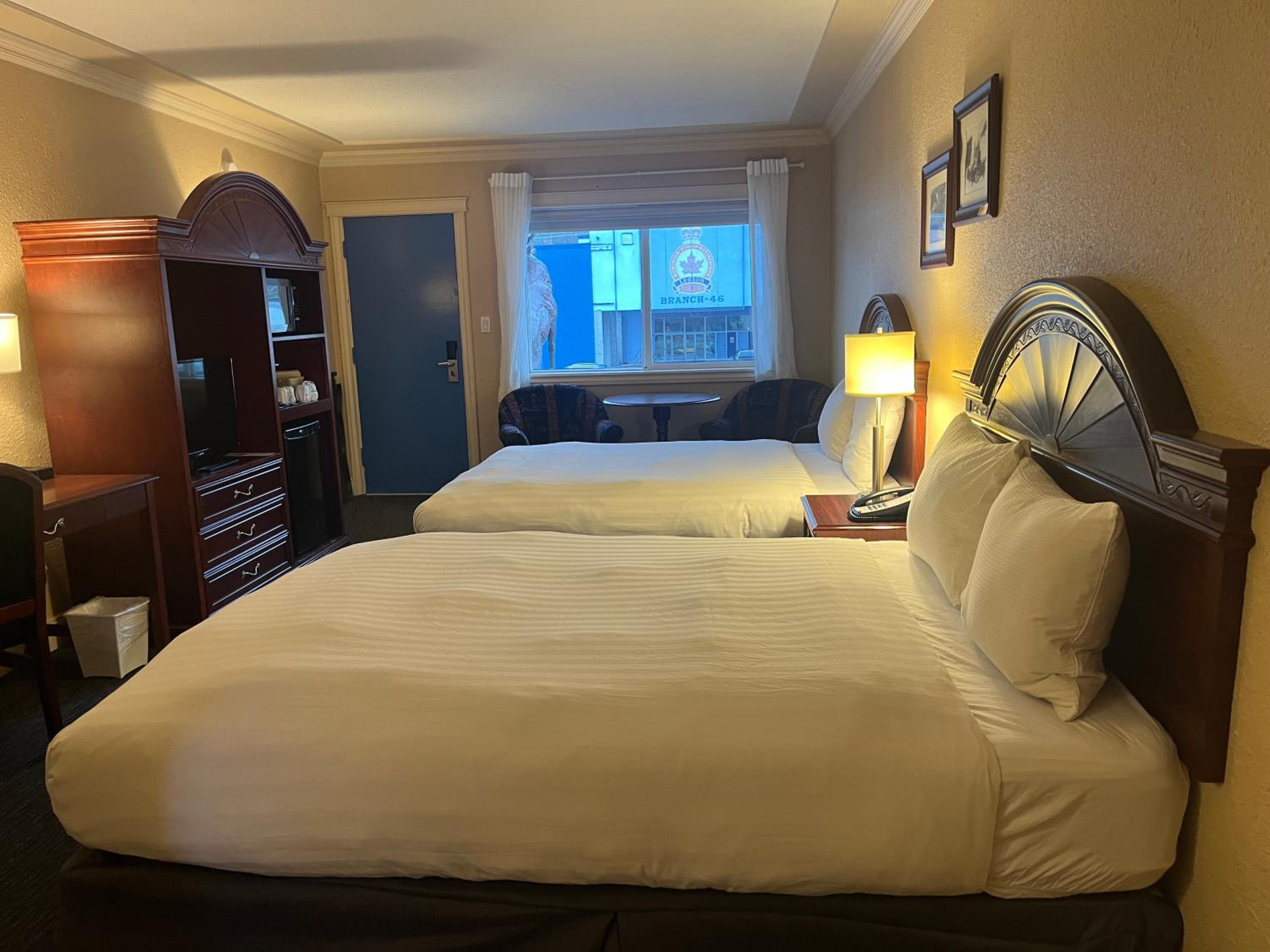 Revelstoke Lodge
