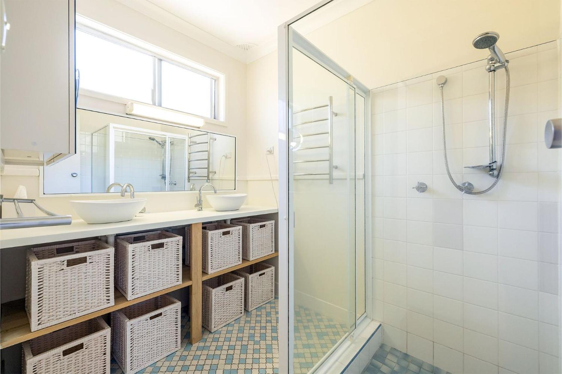 23 Lentara St - pet friendly, air con, Wi-Fi, boat parking