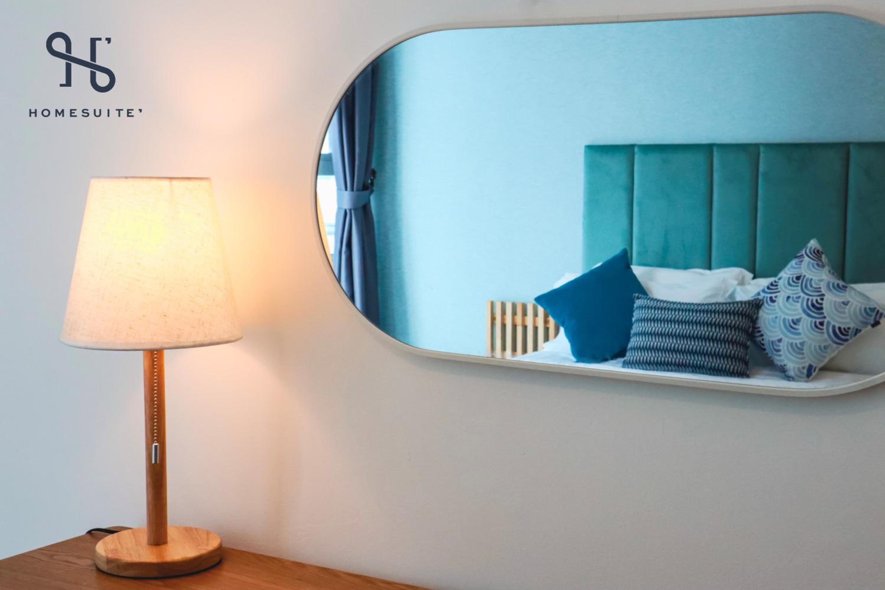 Homesuite' Home at Sutera Avenue